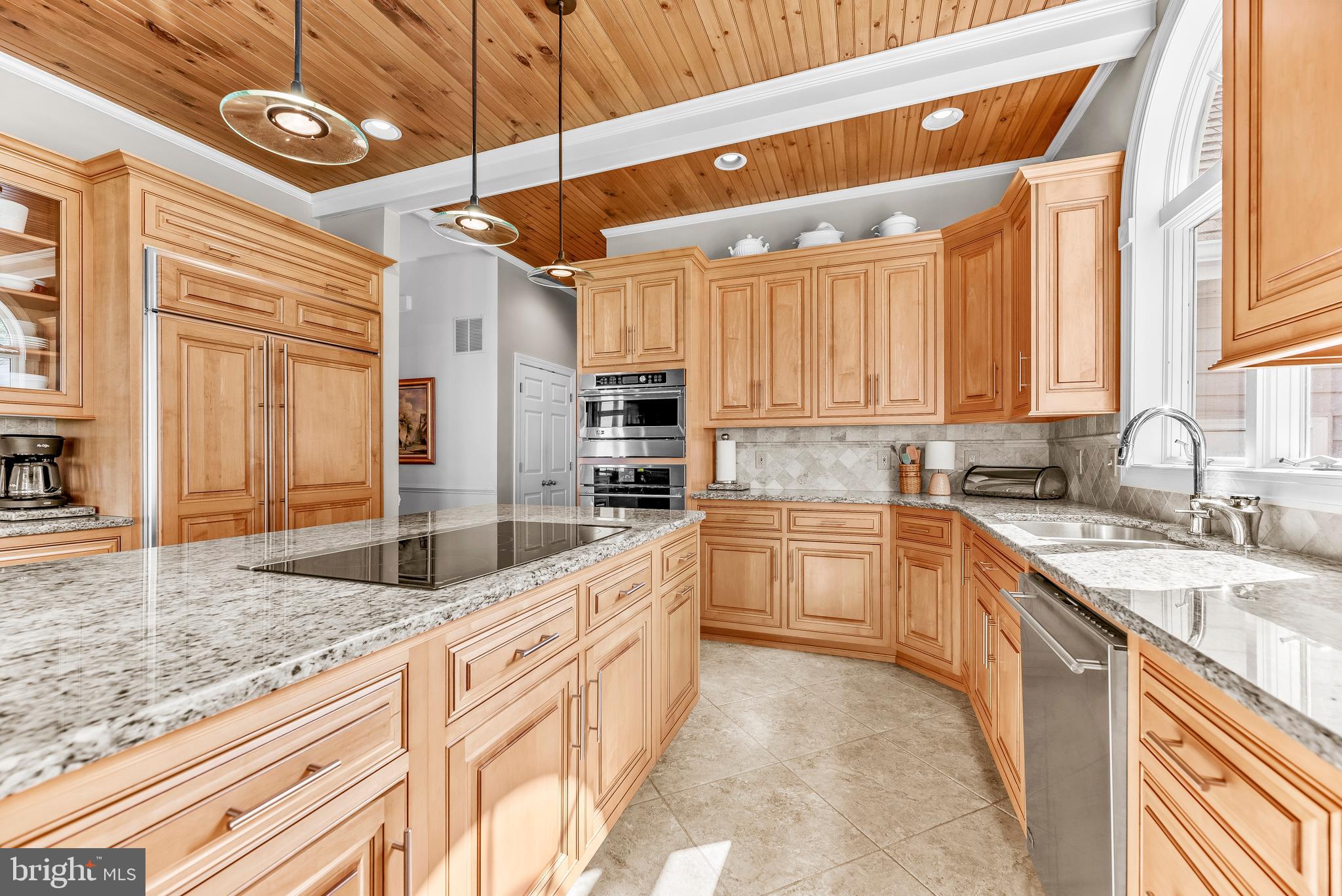 SEPTEMBER POINT - Residential