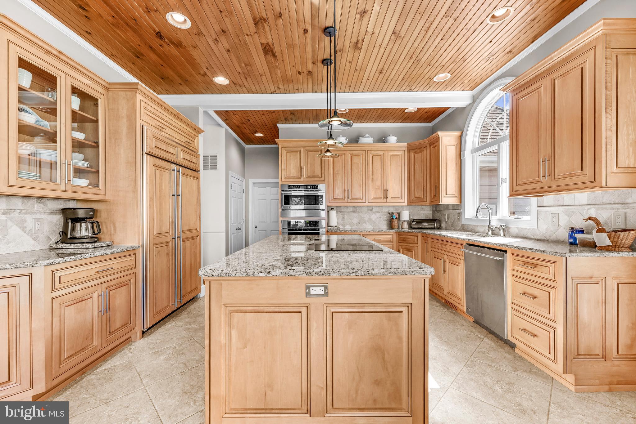 SEPTEMBER POINT - Residential