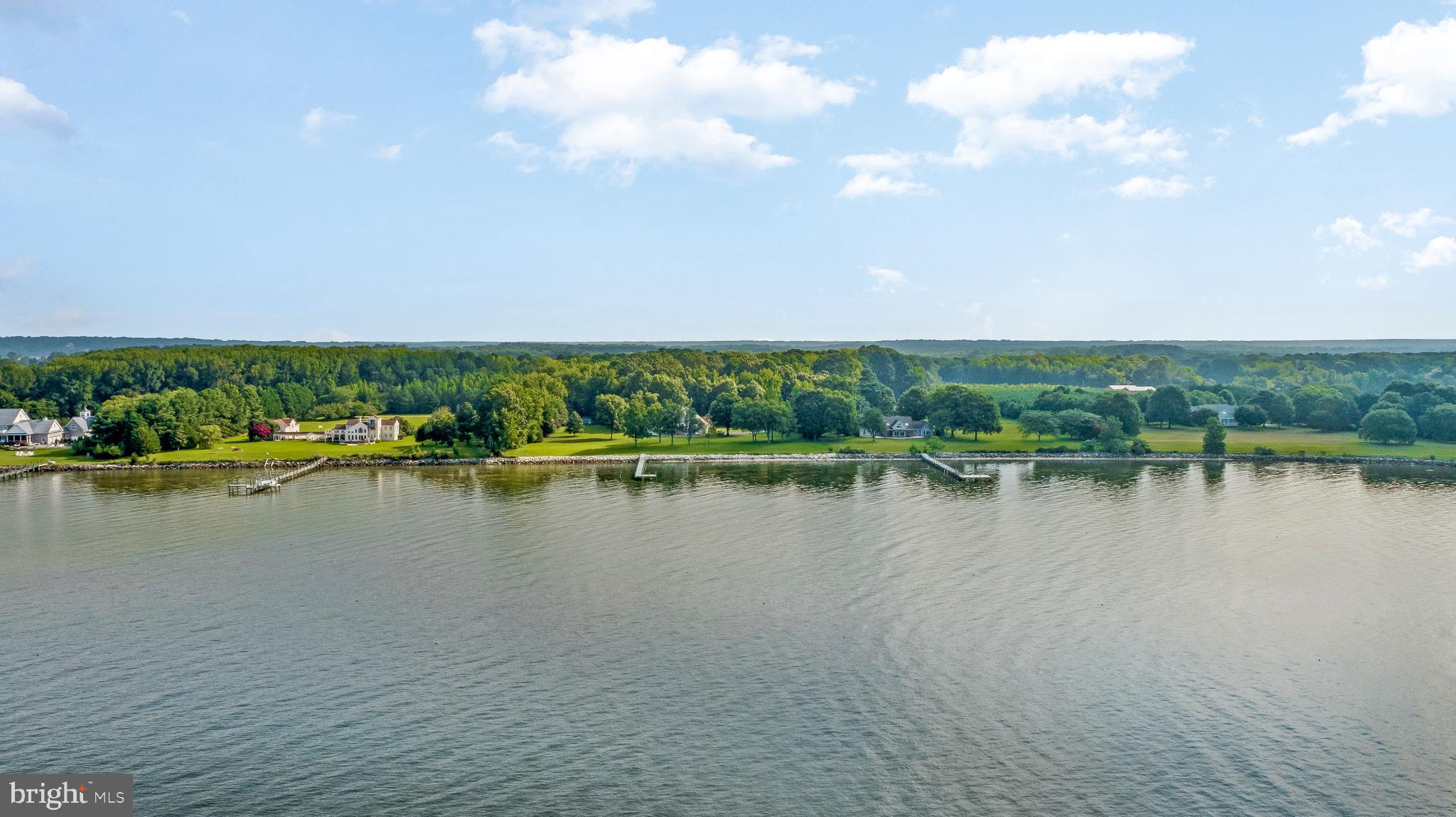 SEPTEMBER POINT - Residential