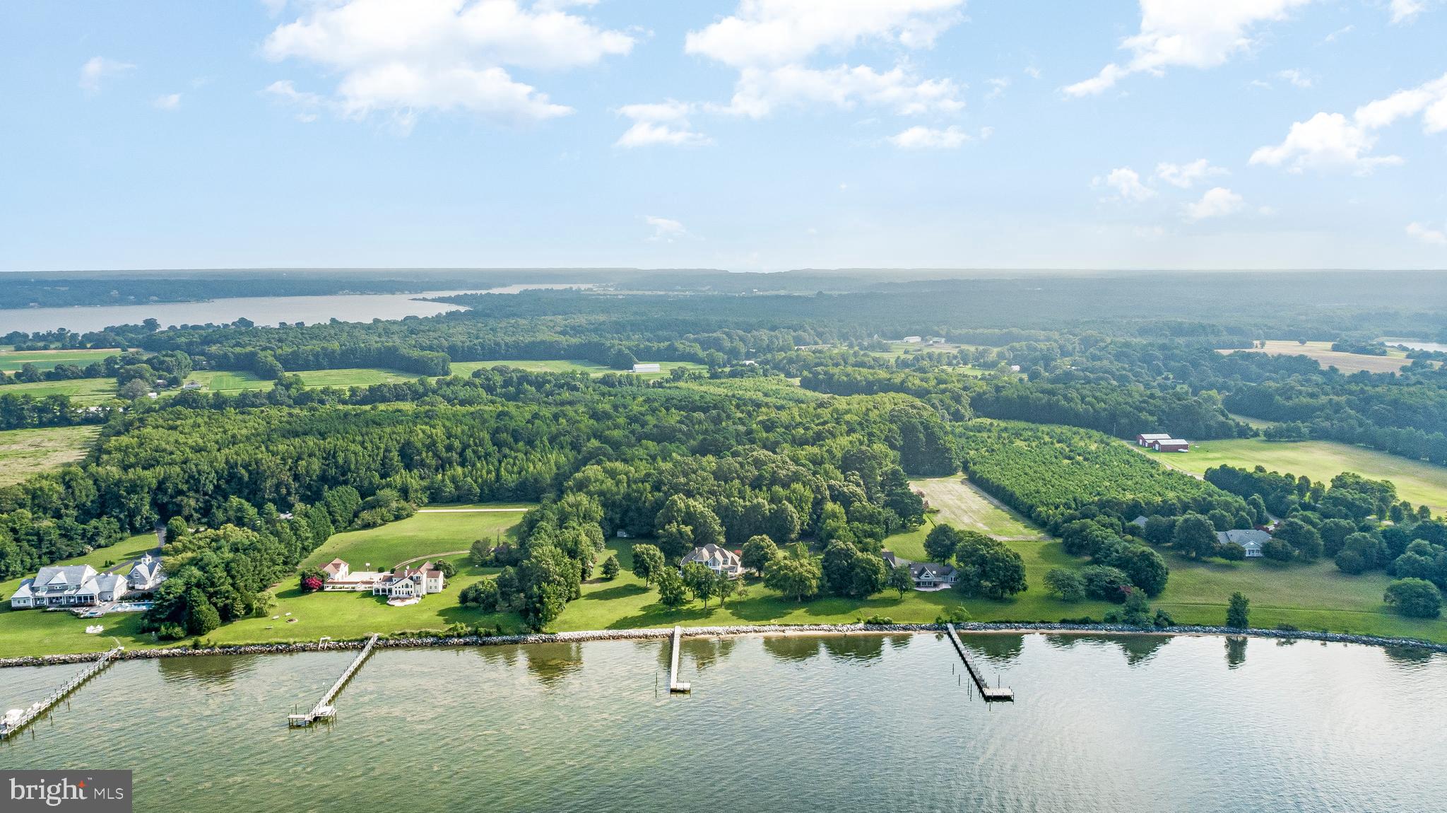 SEPTEMBER POINT - Residential