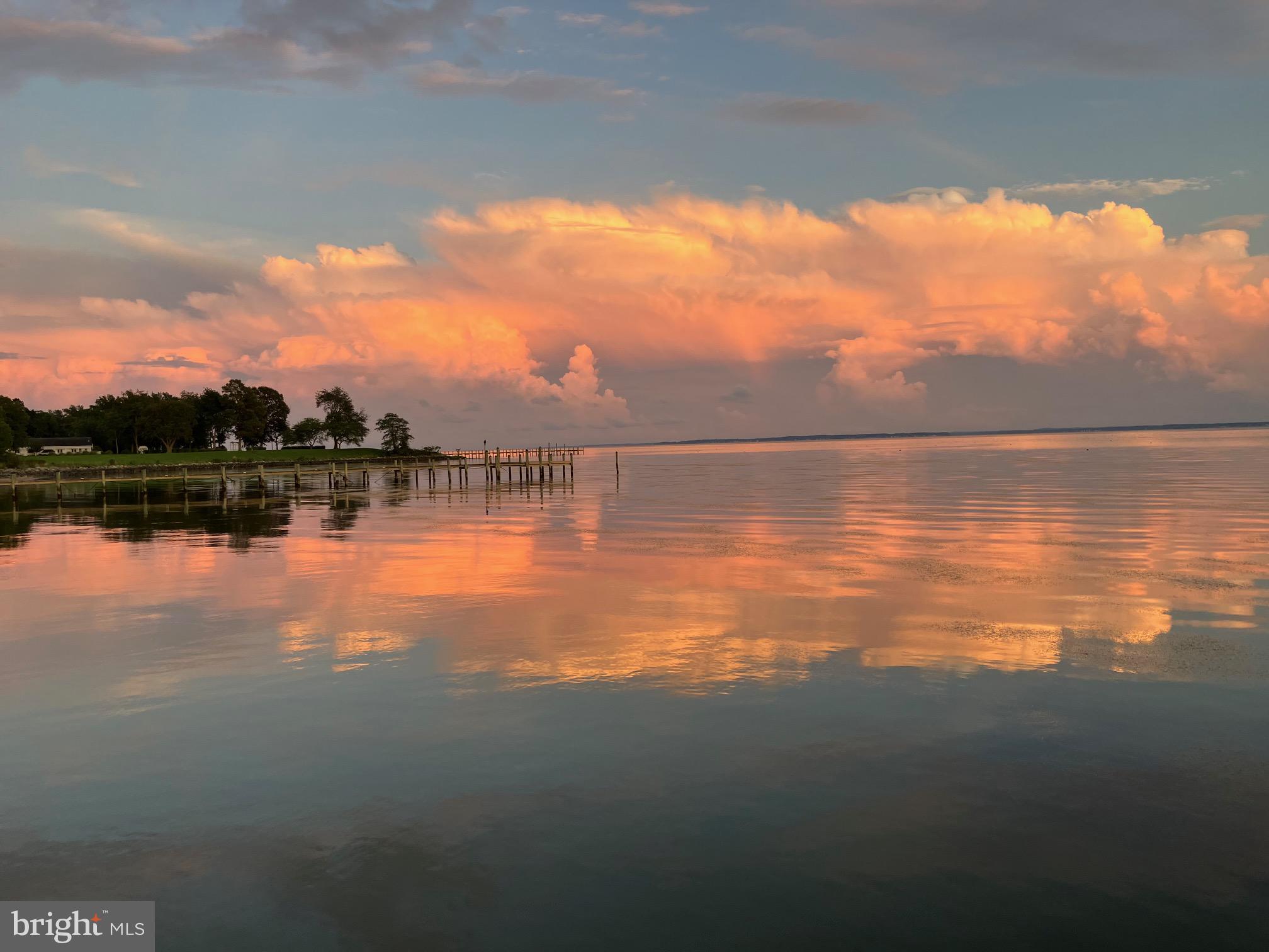 SEPTEMBER POINT - Residential