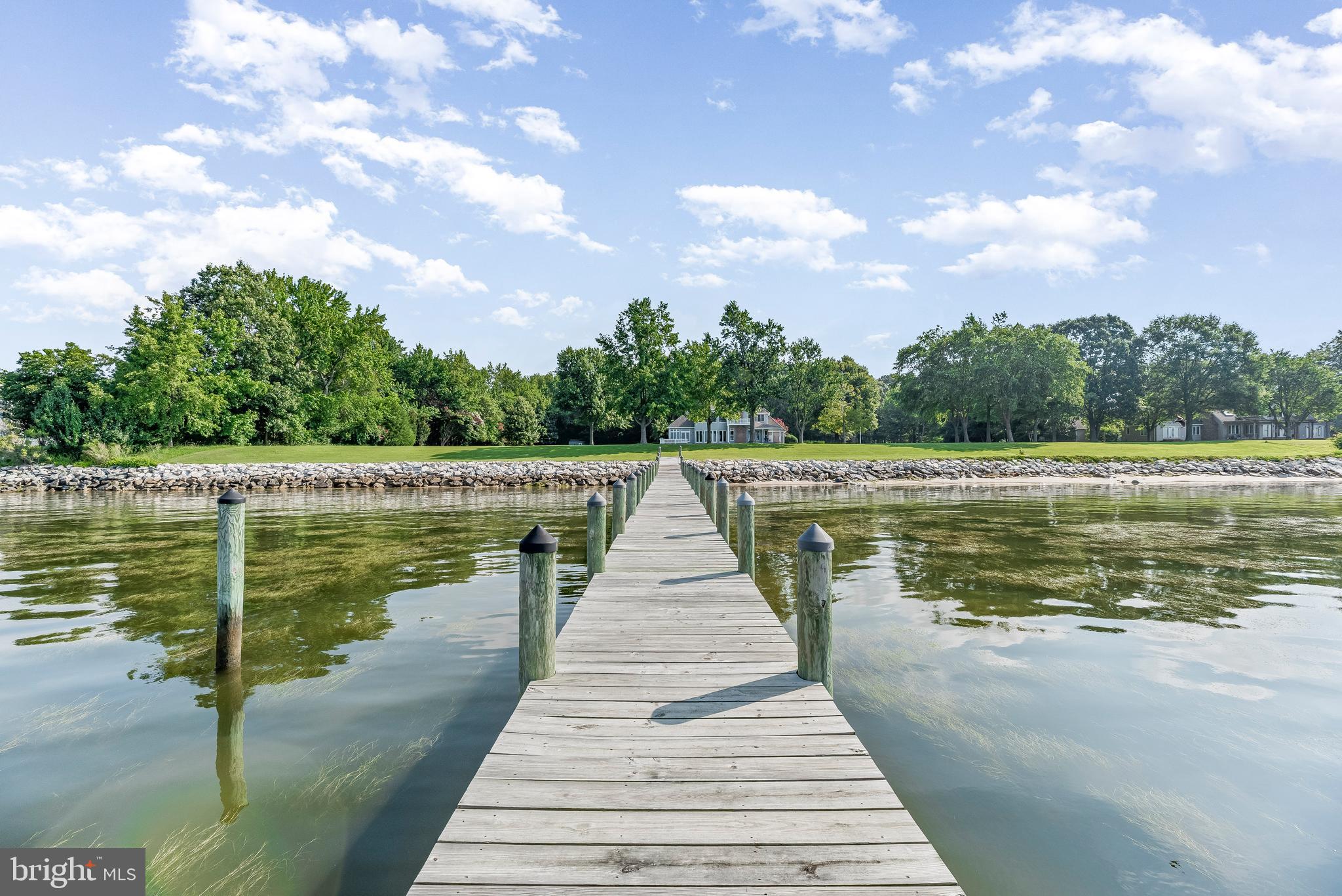 SEPTEMBER POINT - Residential