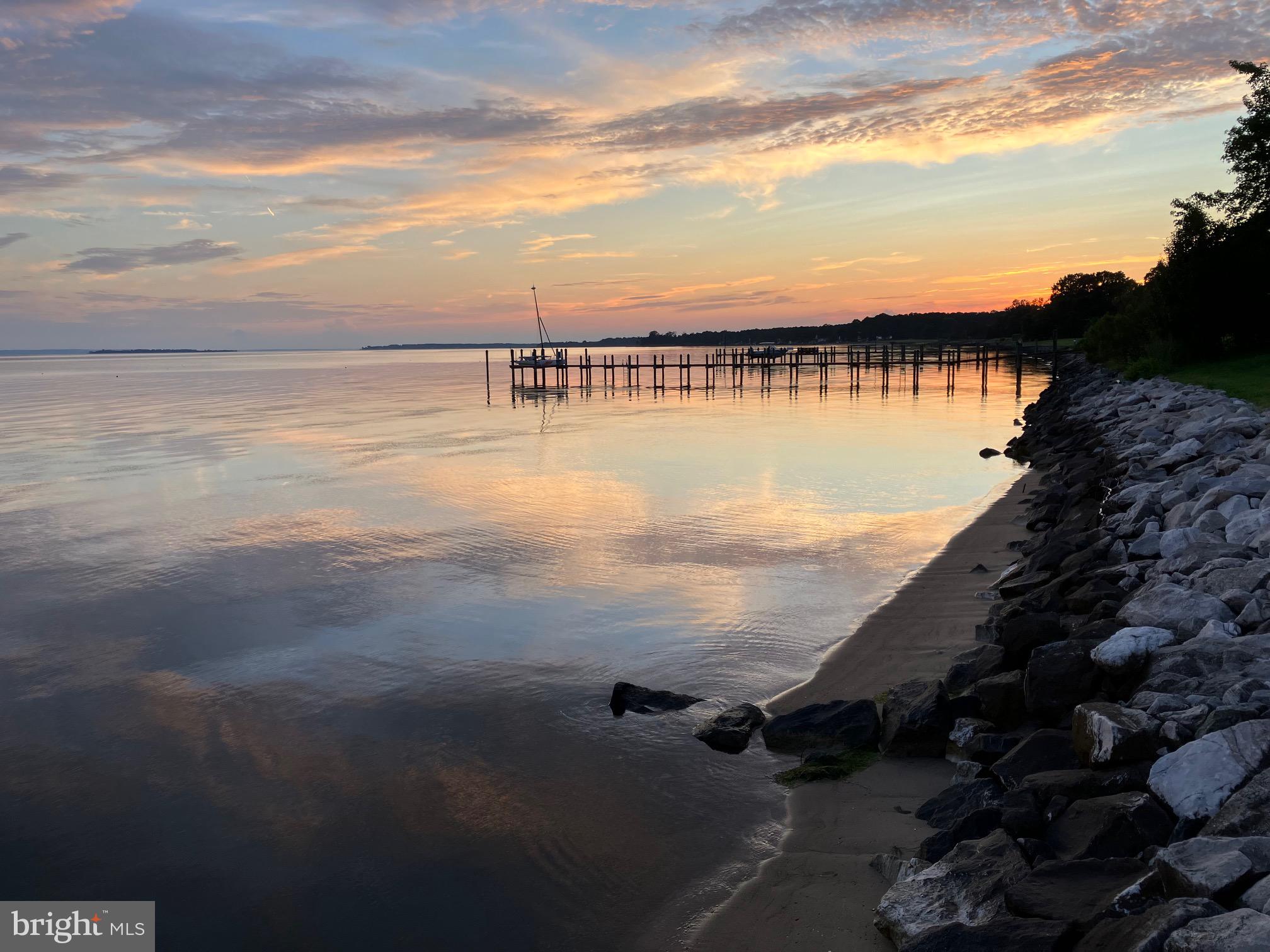 SEPTEMBER POINT - Residential