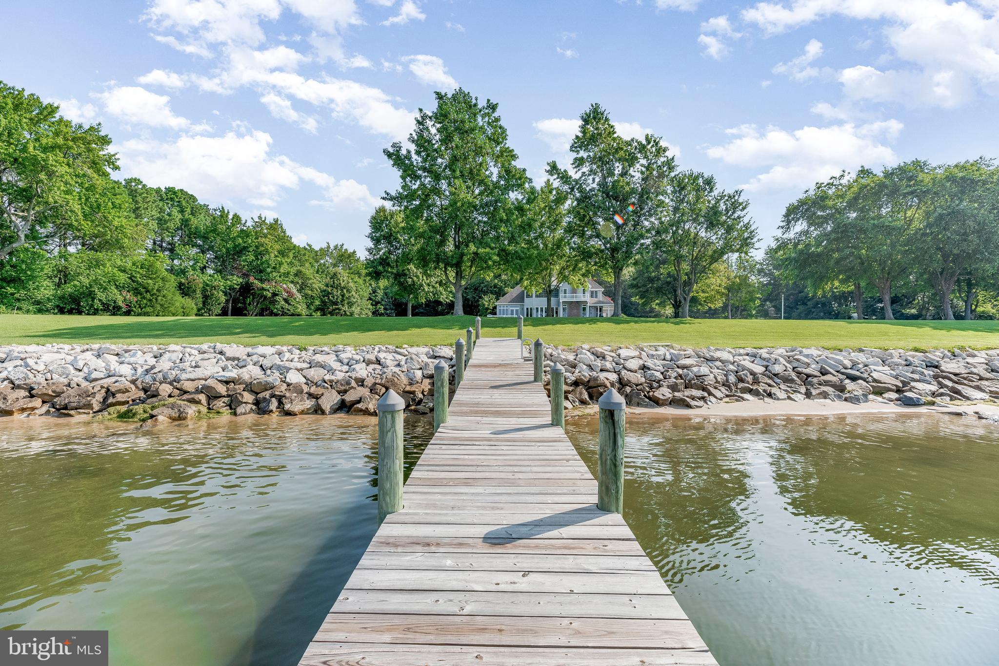 SEPTEMBER POINT - Residential