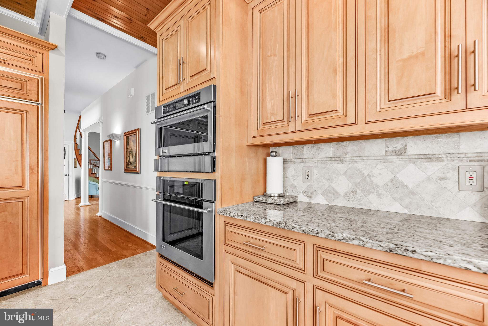 SEPTEMBER POINT - Residential