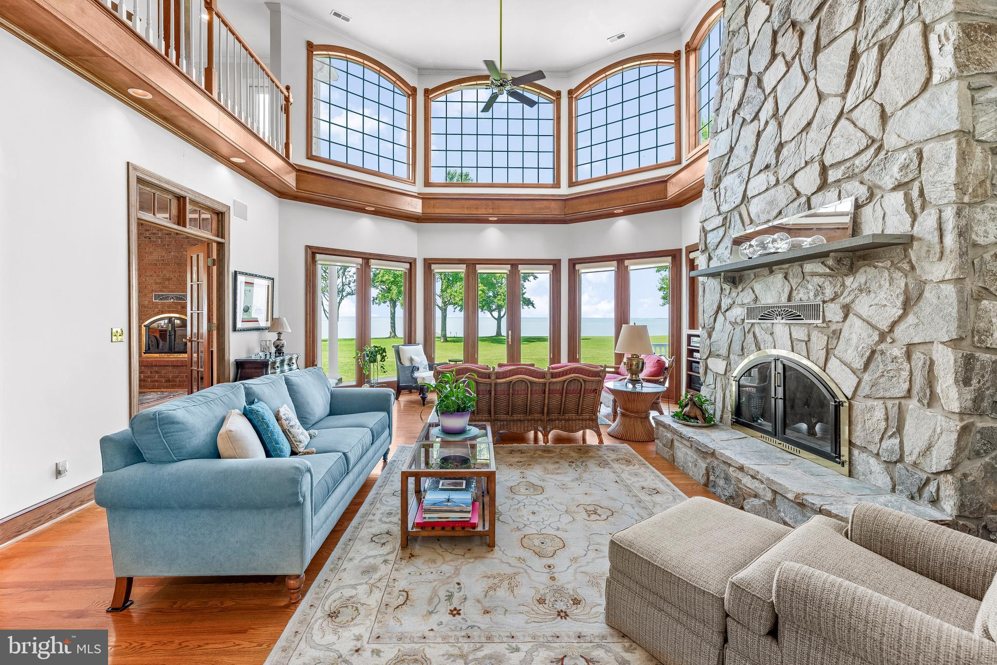 SEPTEMBER POINT - Residential