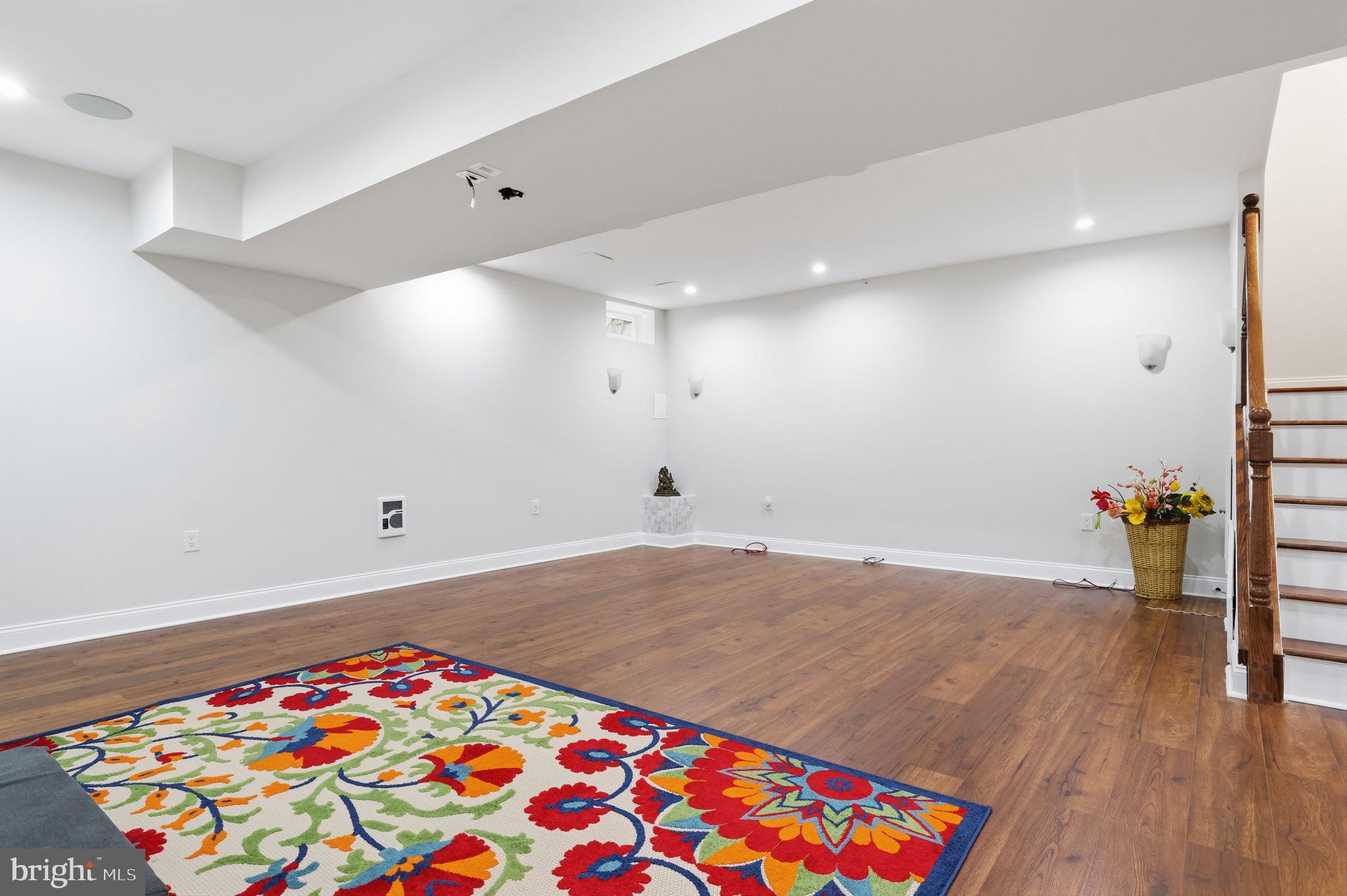 WILTSHIRE WALK - Residential