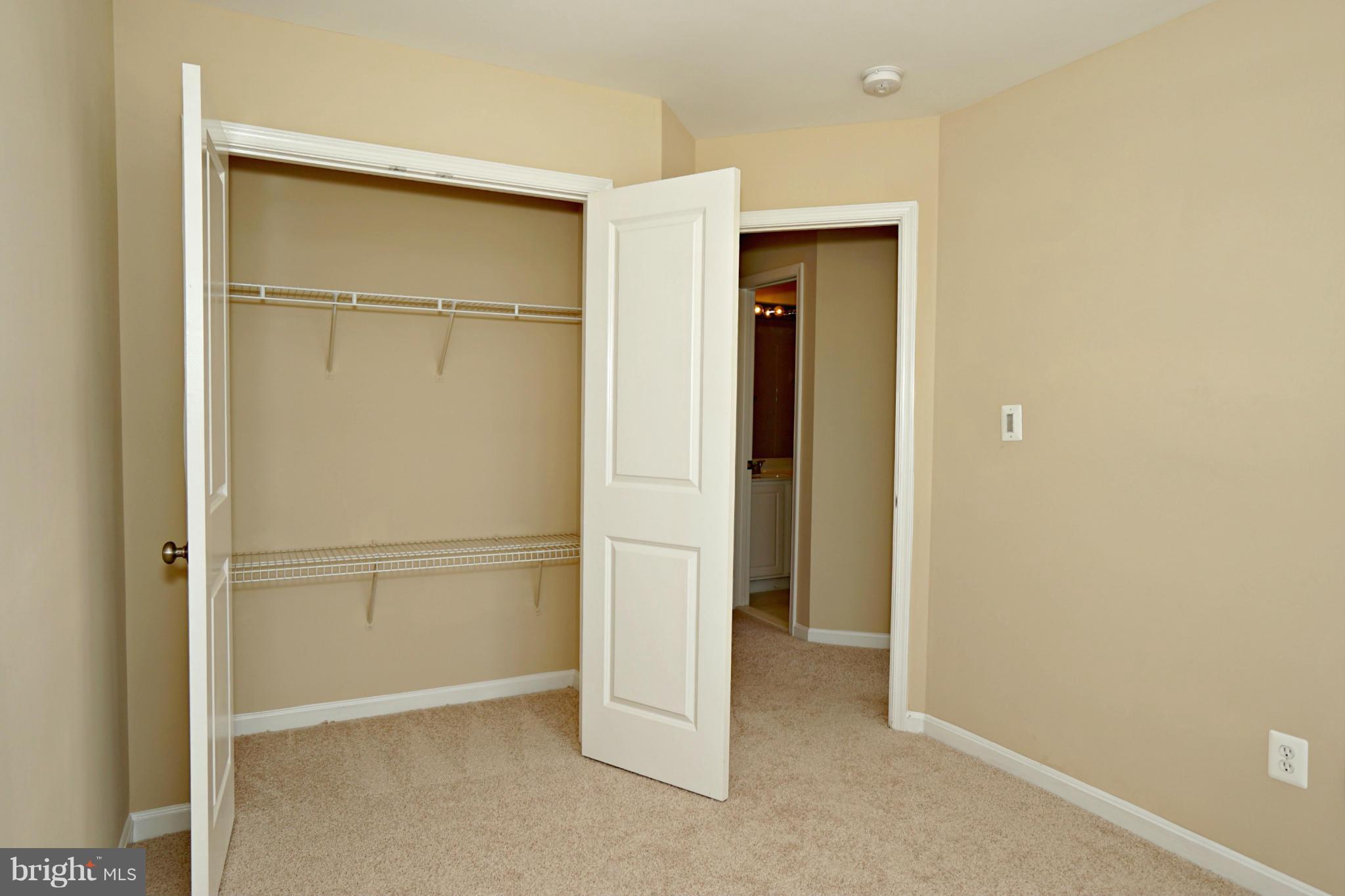 PEMBROOKE - Residential