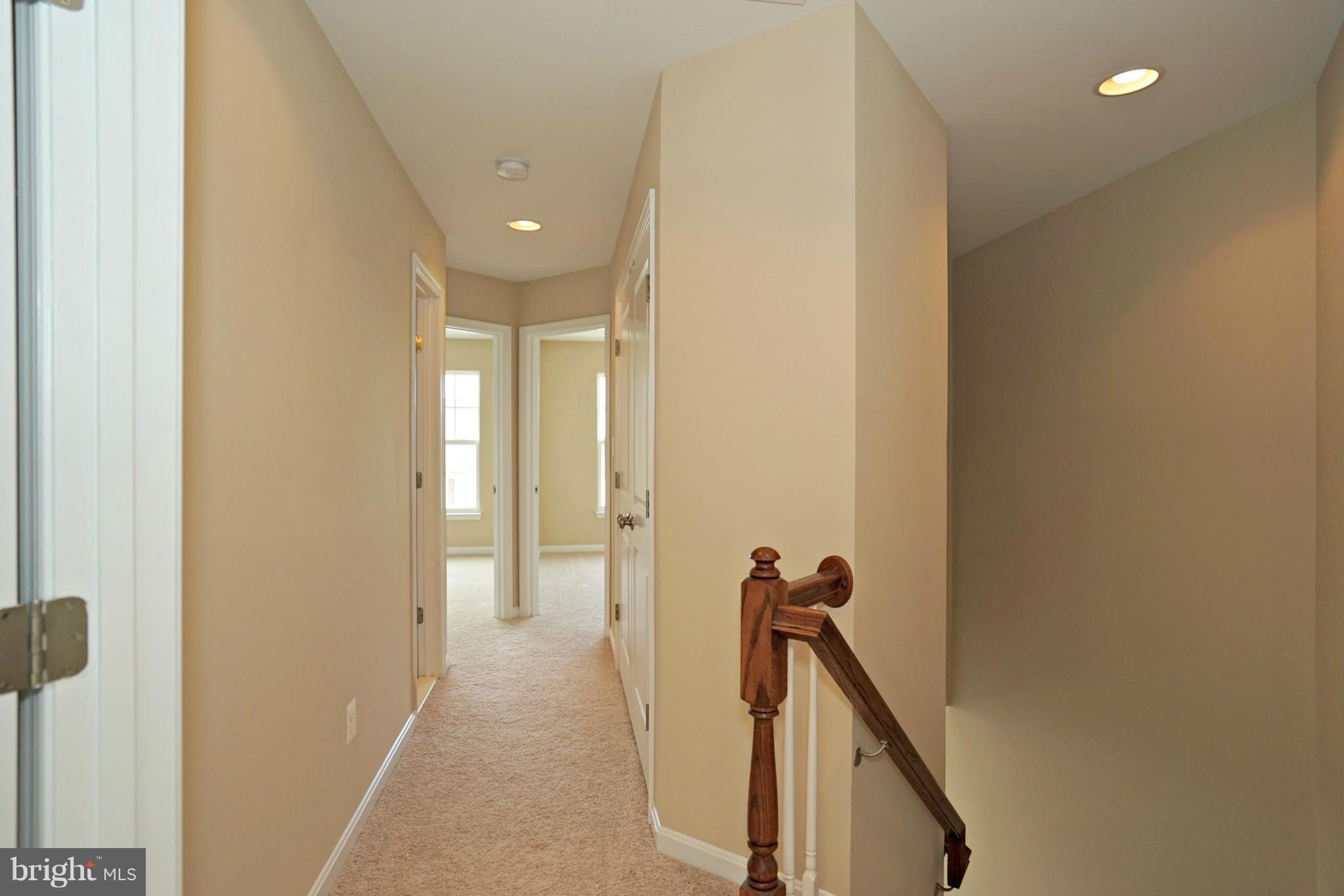 PEMBROOKE - Residential