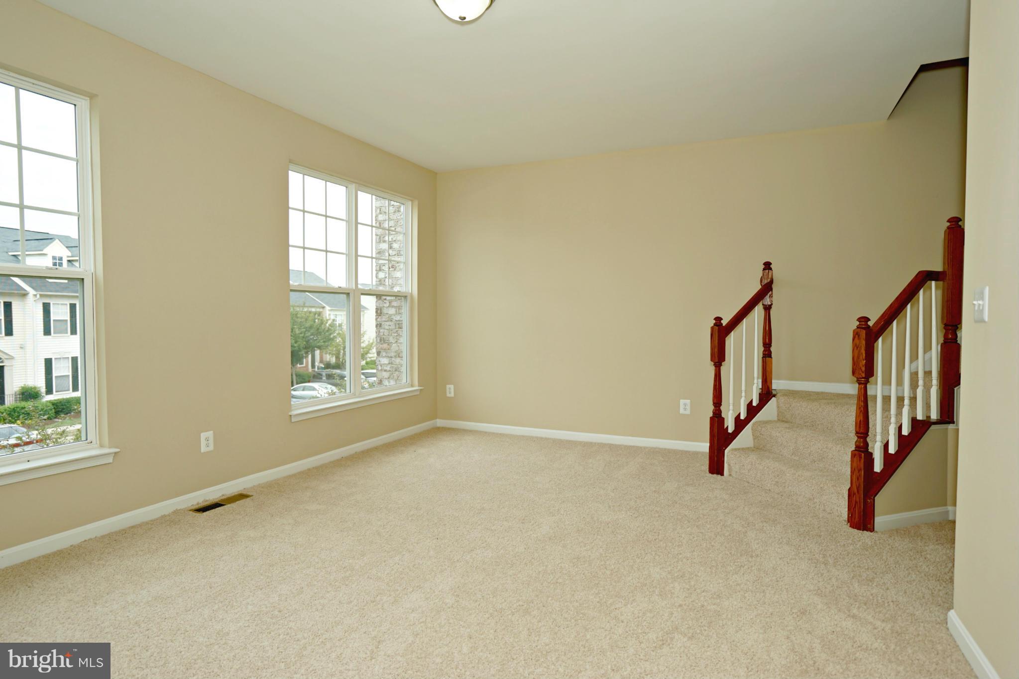 PEMBROOKE - Residential