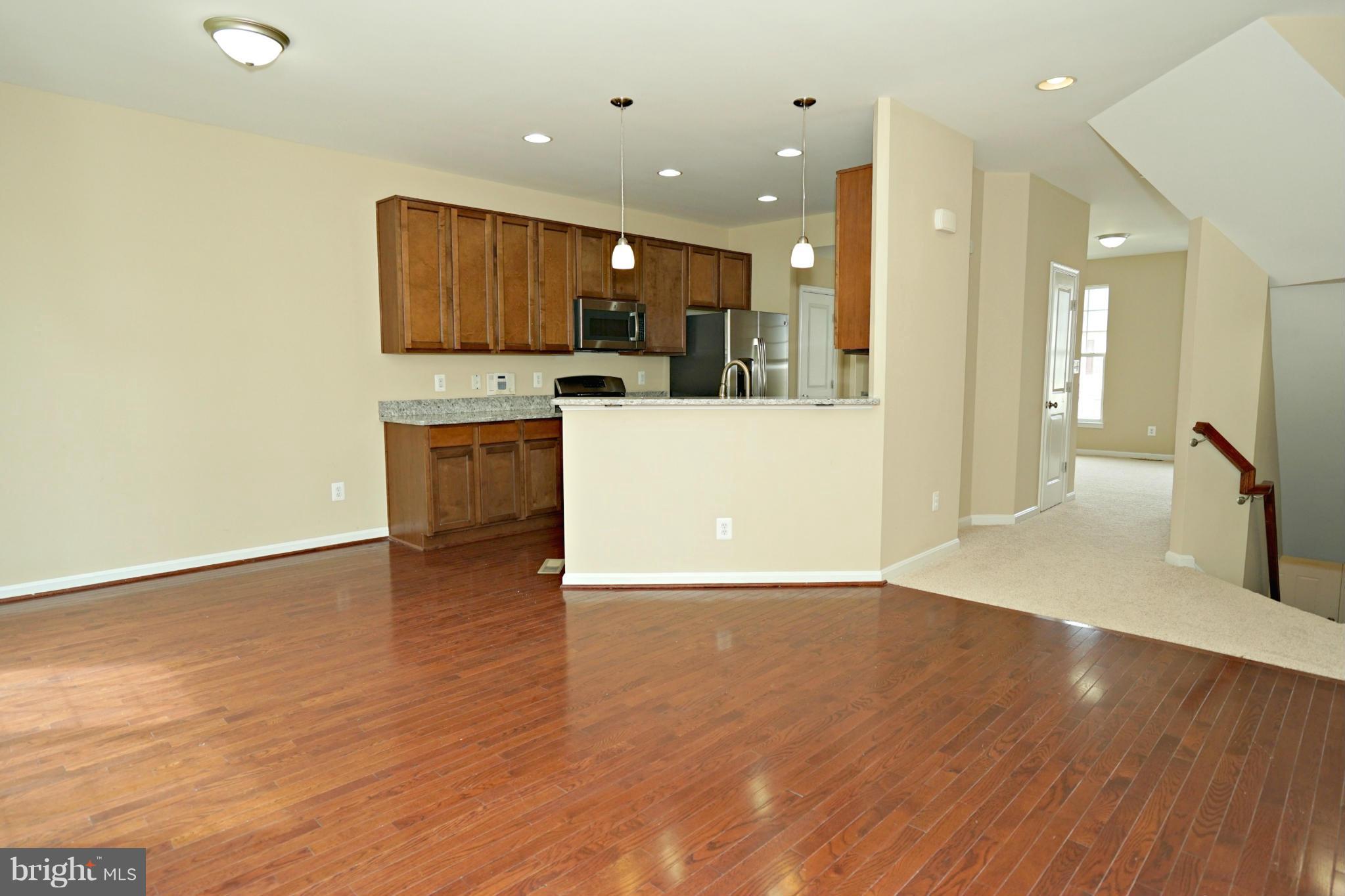 PEMBROOKE - Residential