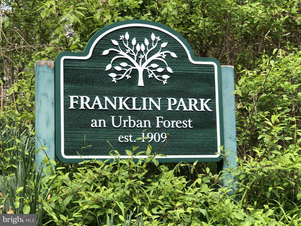 FRANKLIN PARK - Residential