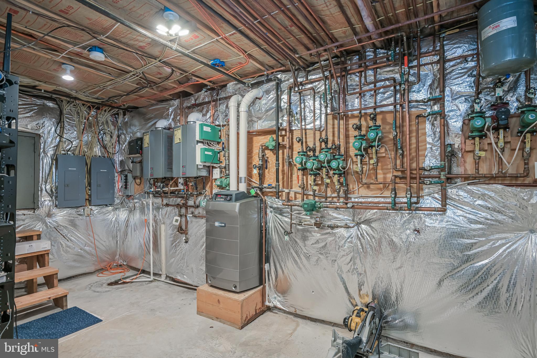 FRANKLIN PARK - Residential