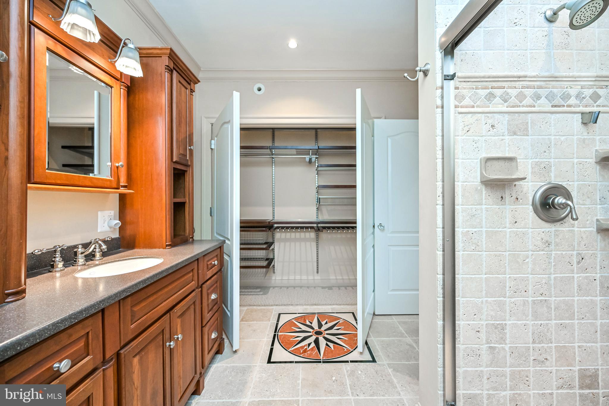 FRANKLIN PARK - Residential