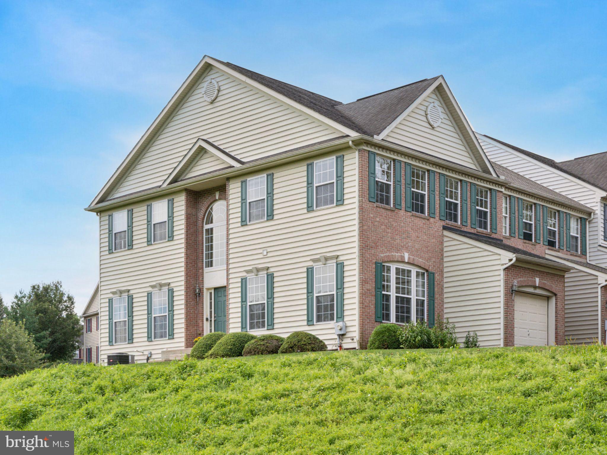 PENNS MANOR - Residential