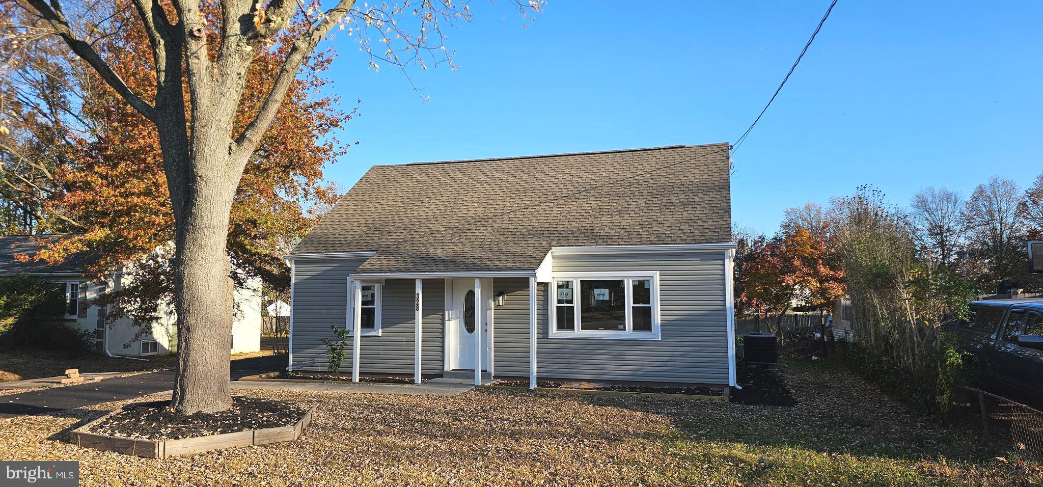 328 W BROAD STREET