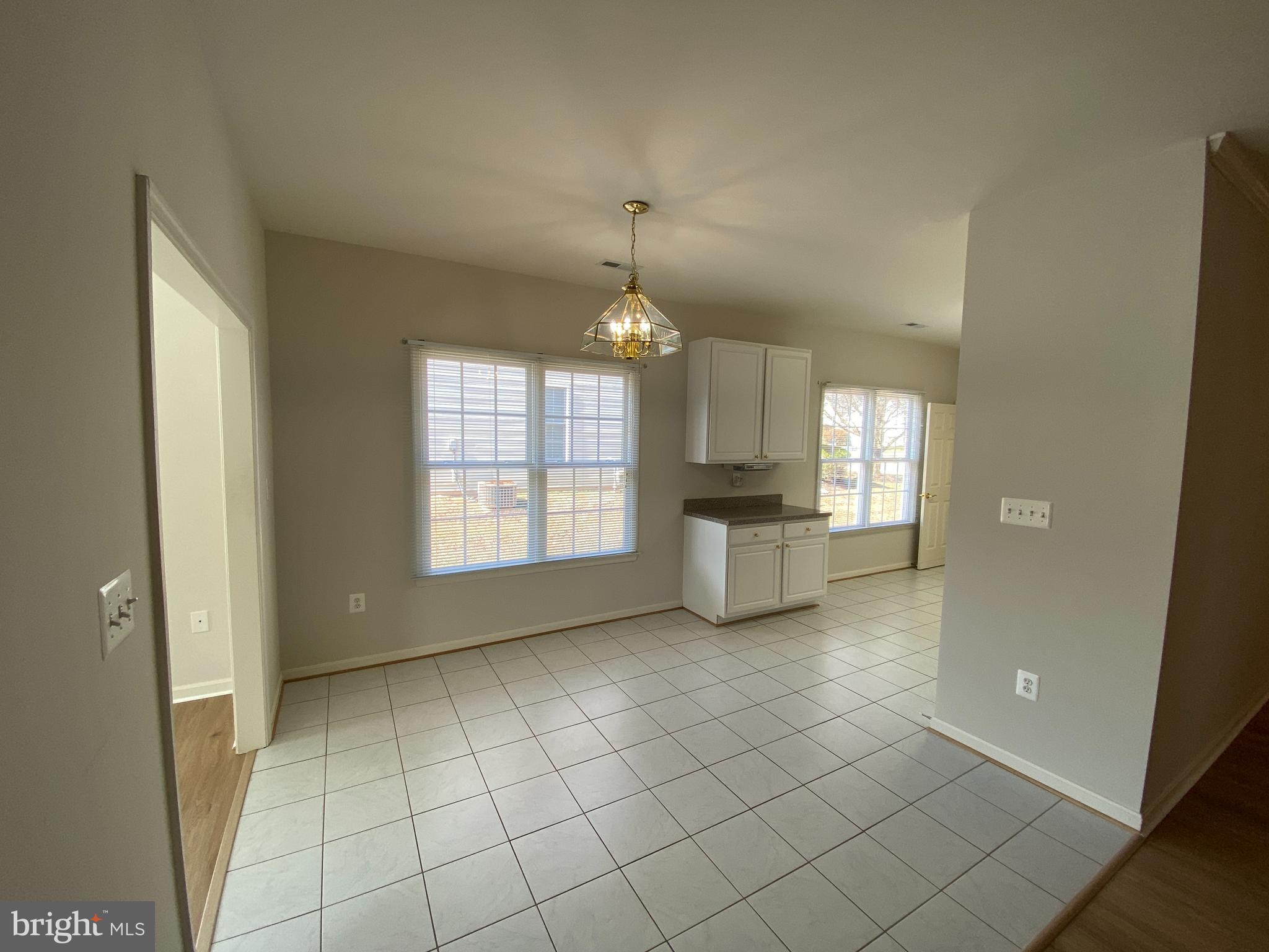 STONEFIELD - Residential Lease