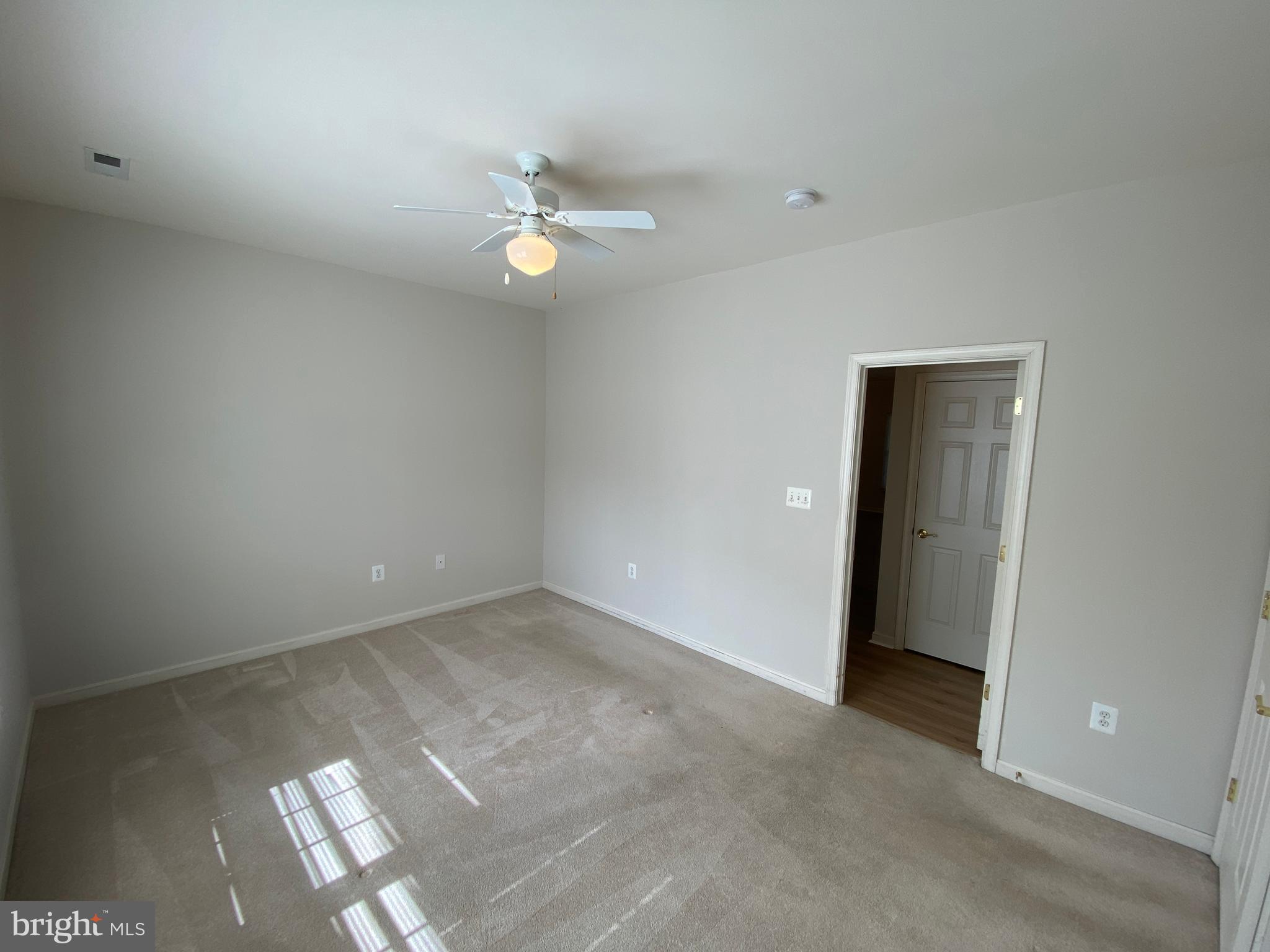 STONEFIELD - Residential Lease