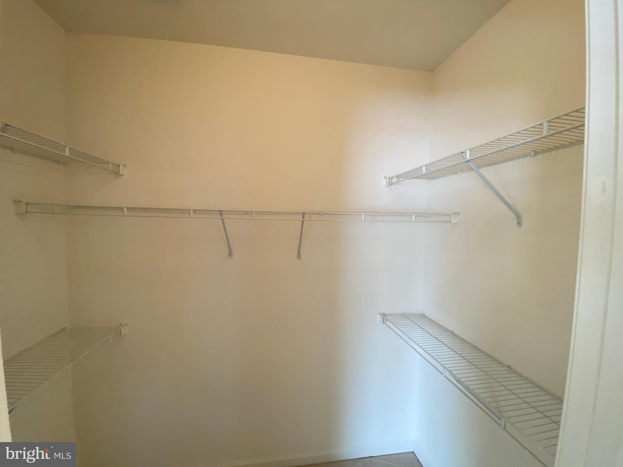 STONEFIELD - Residential Lease