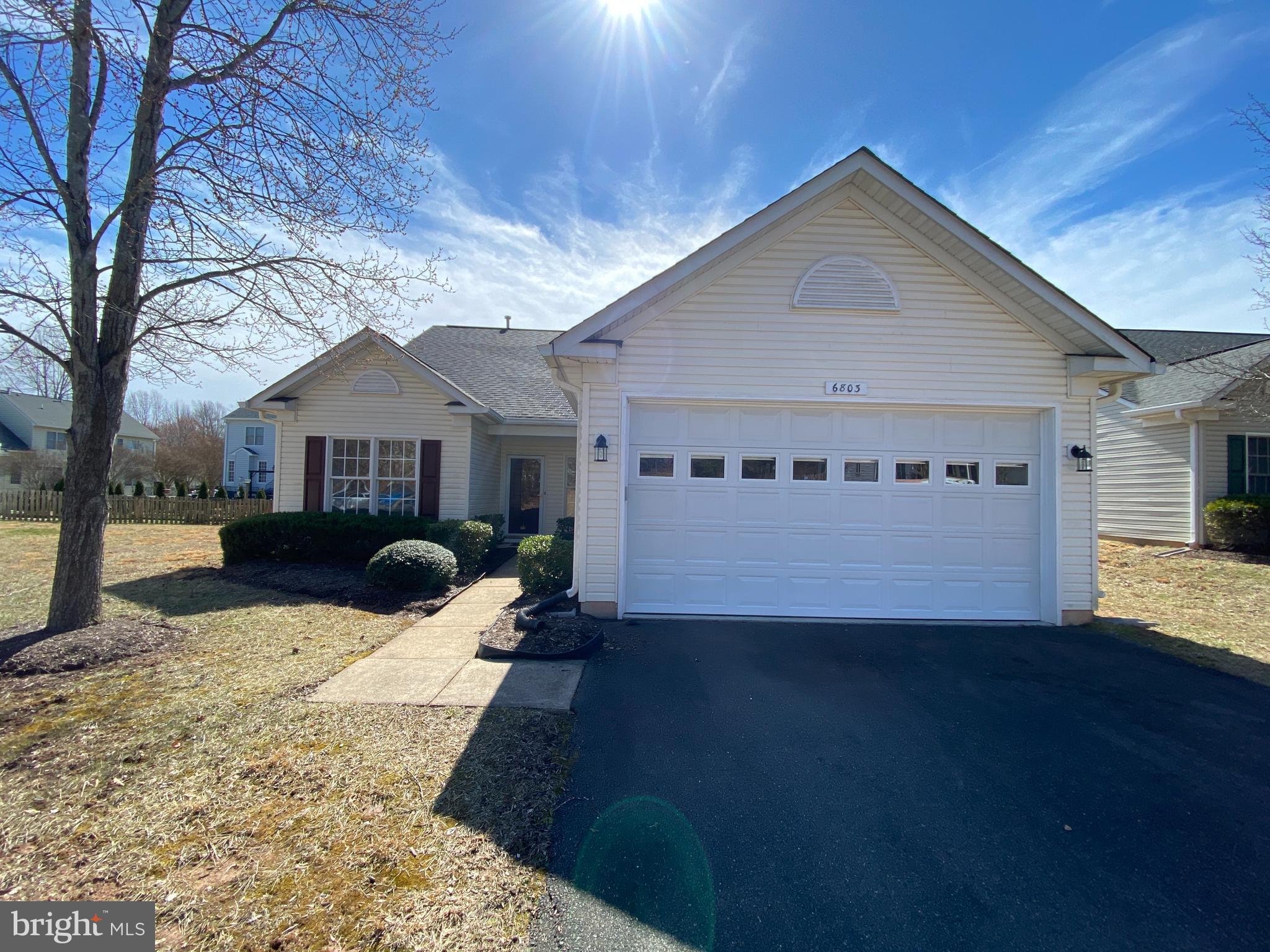 STONEFIELD - Residential Lease