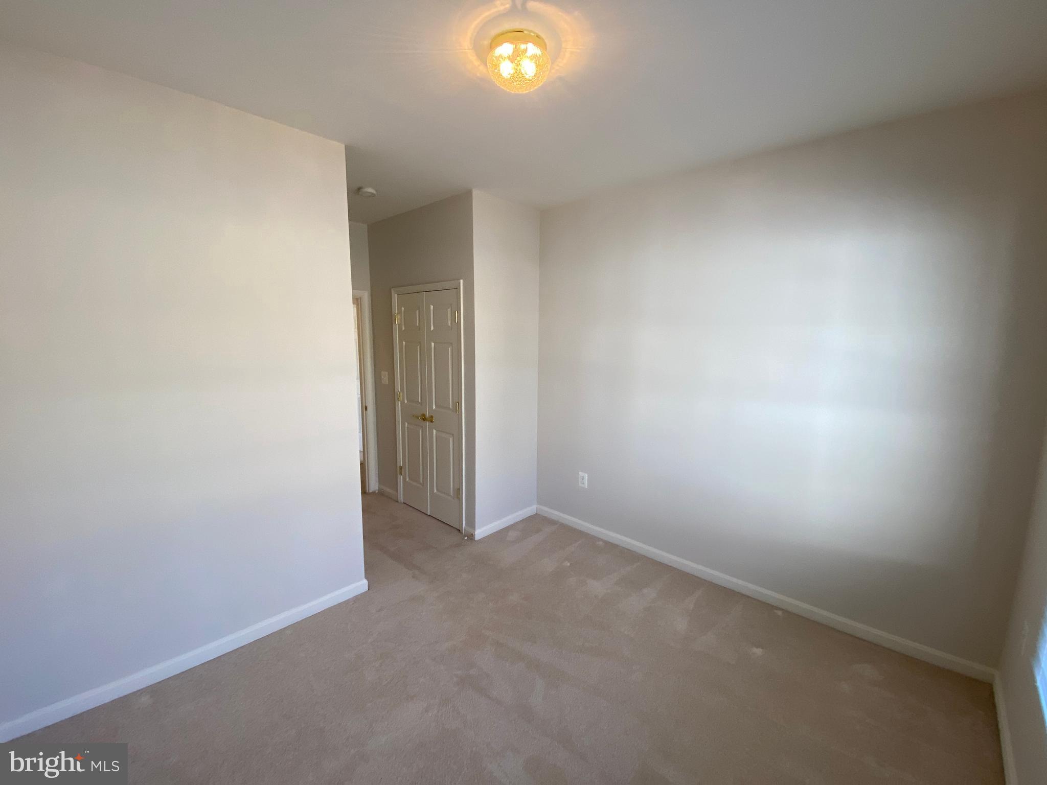 STONEFIELD - Residential Lease