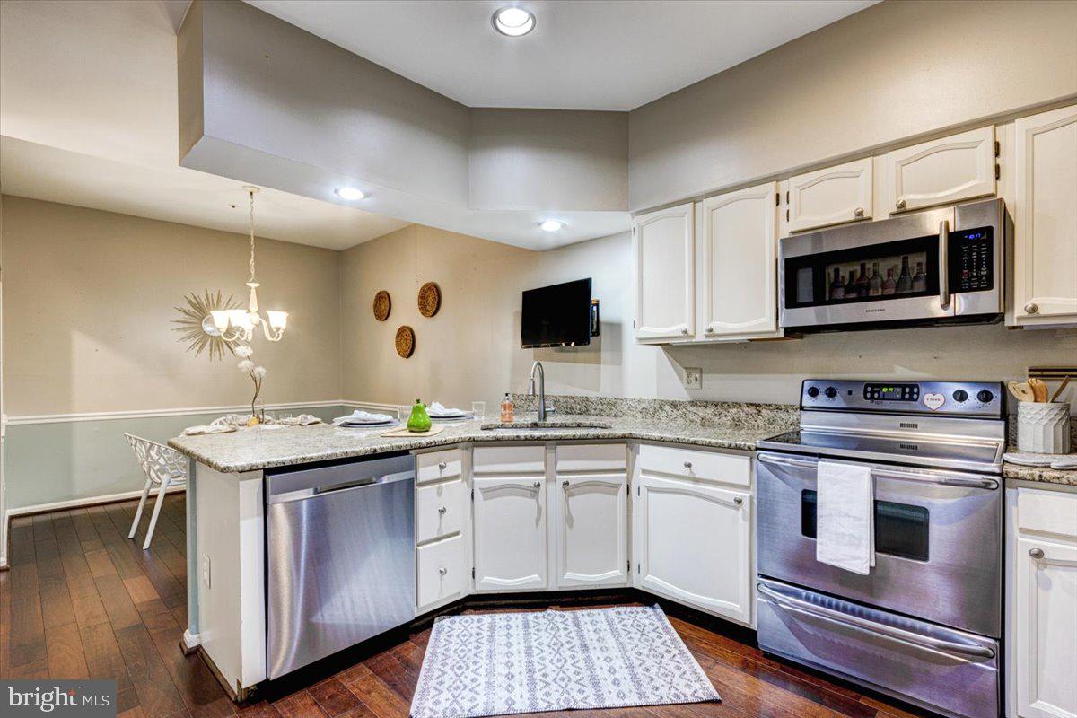 RIVA TRACE - Residential