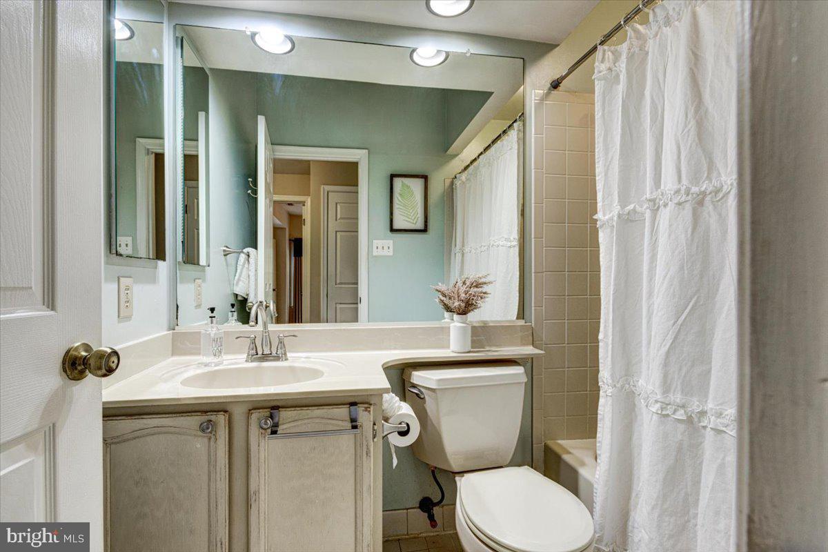 RIVA TRACE - Residential