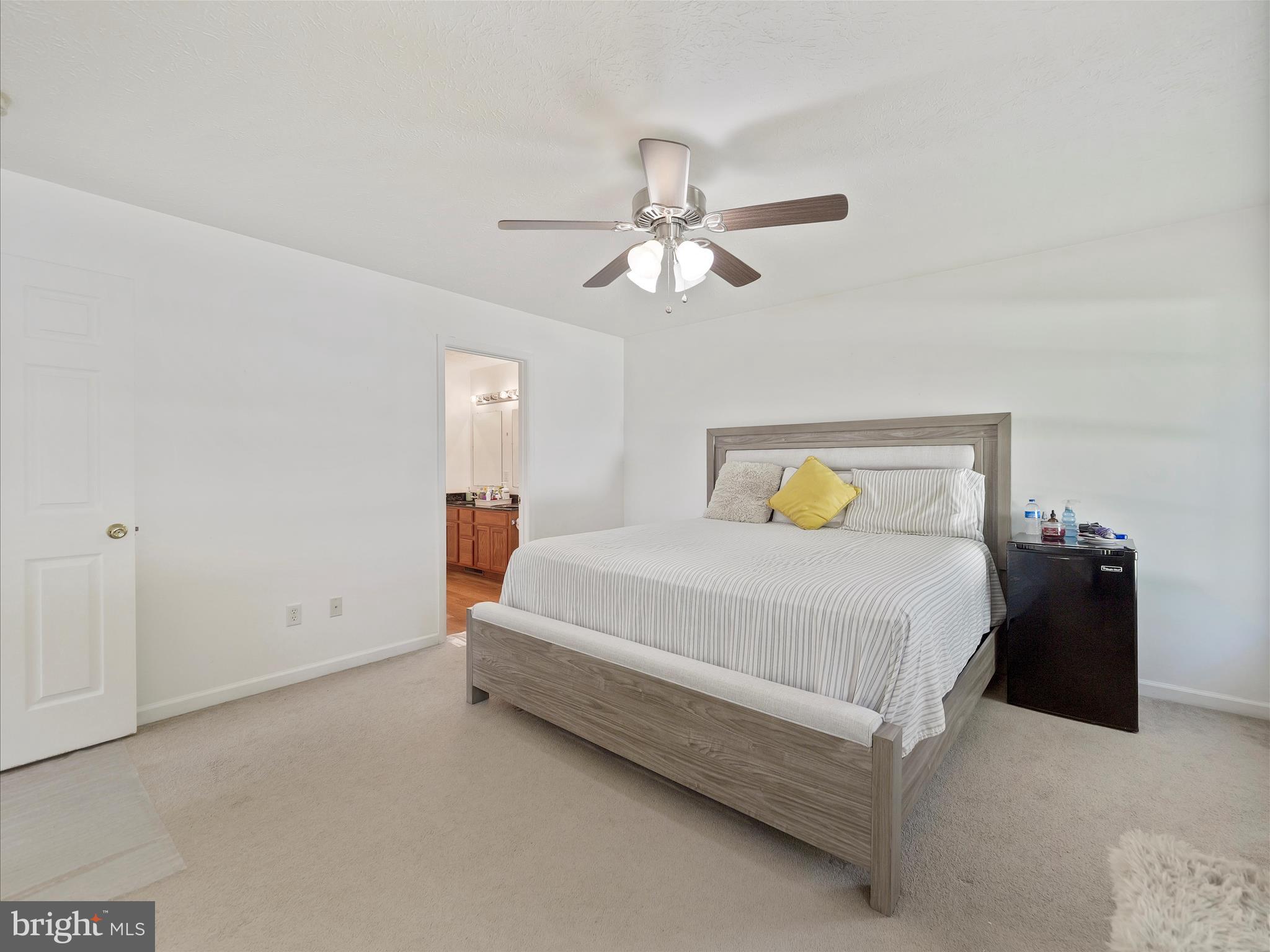 ELIZABETH STATION - Residential