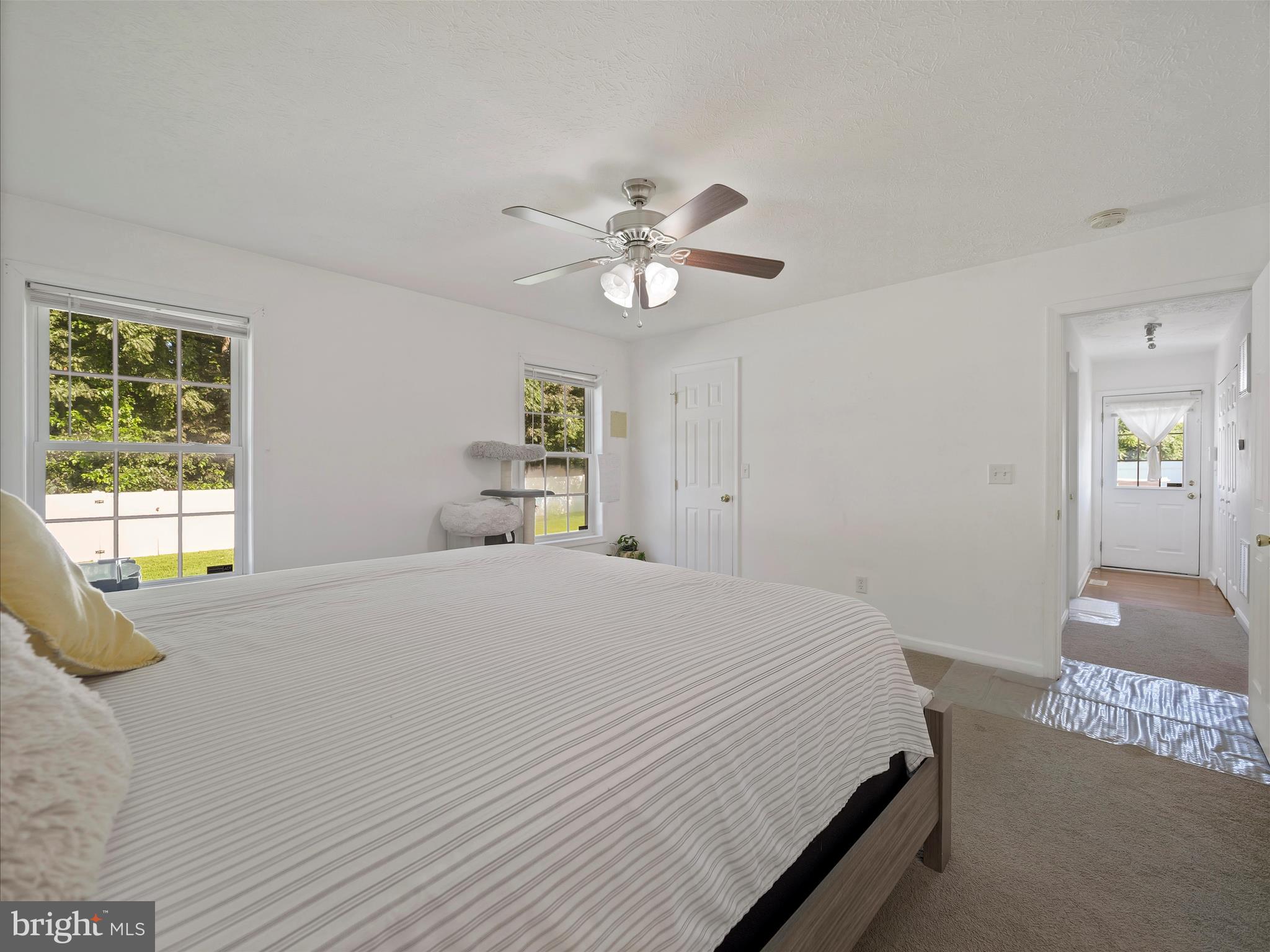 ELIZABETH STATION - Residential