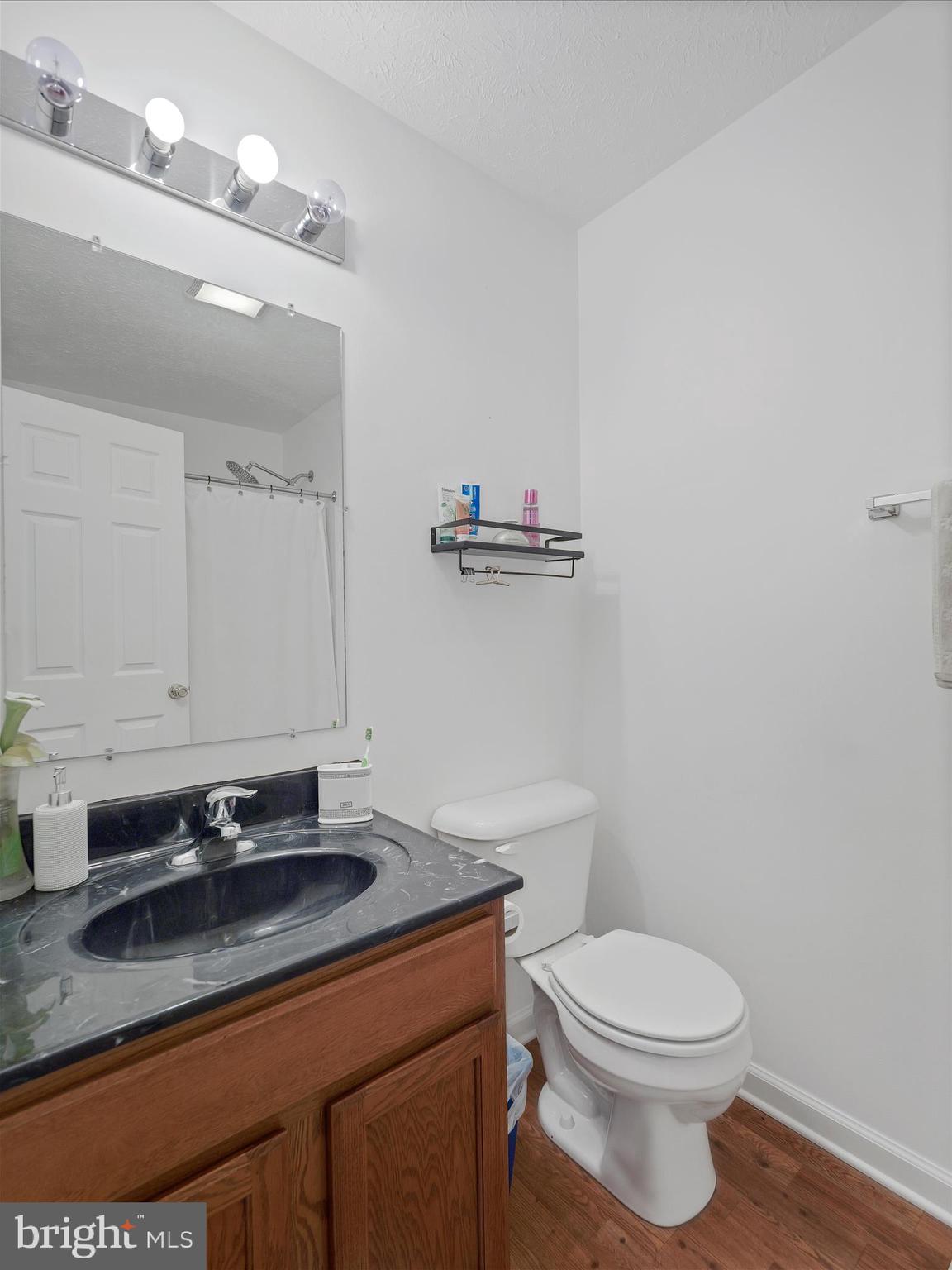 ELIZABETH STATION - Residential