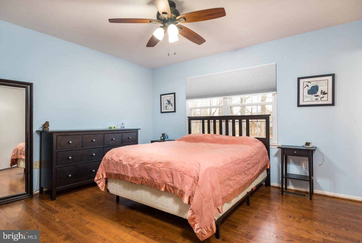 LAKE RIDGE - Residential