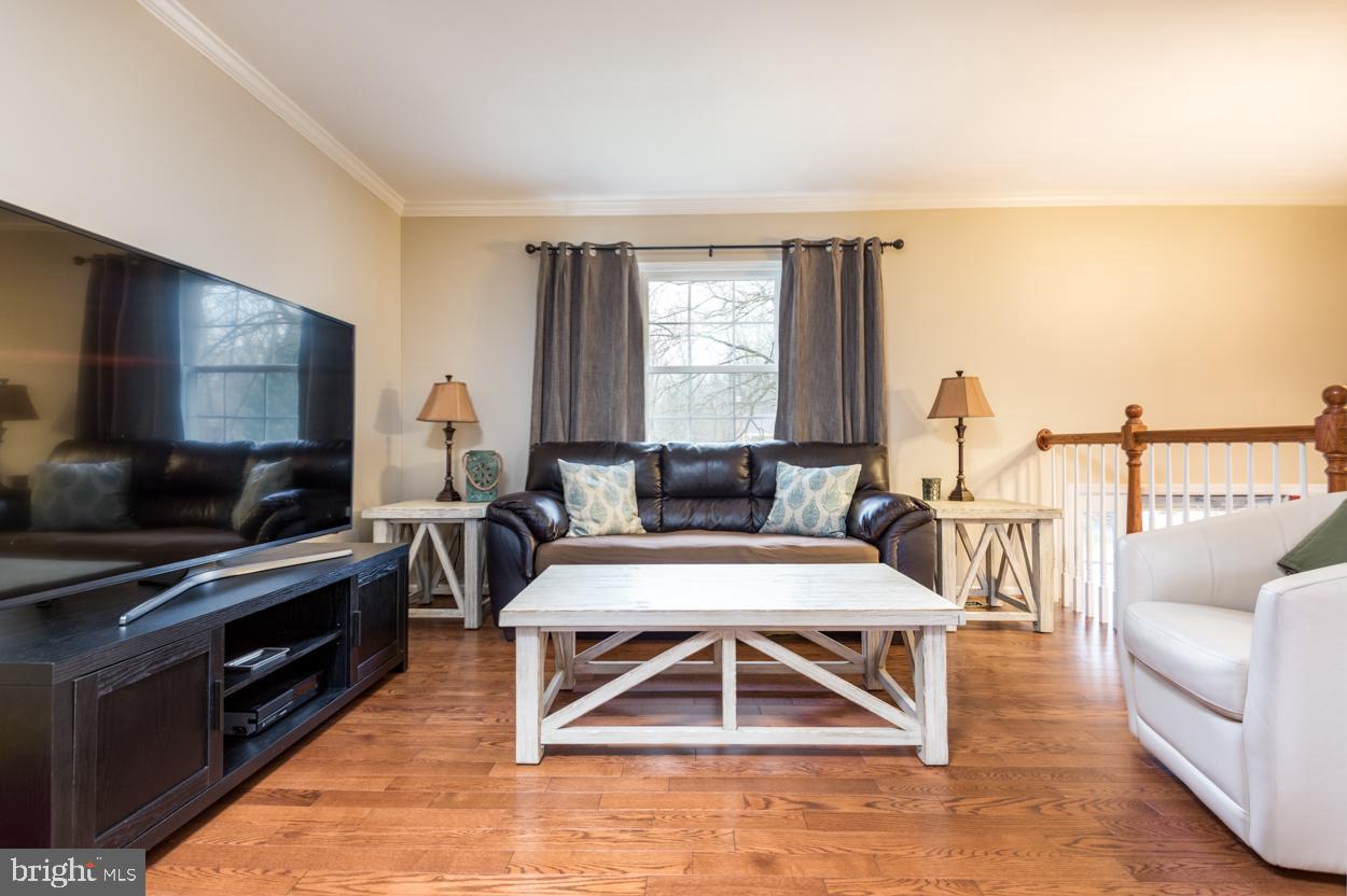 LAKE RIDGE - Residential