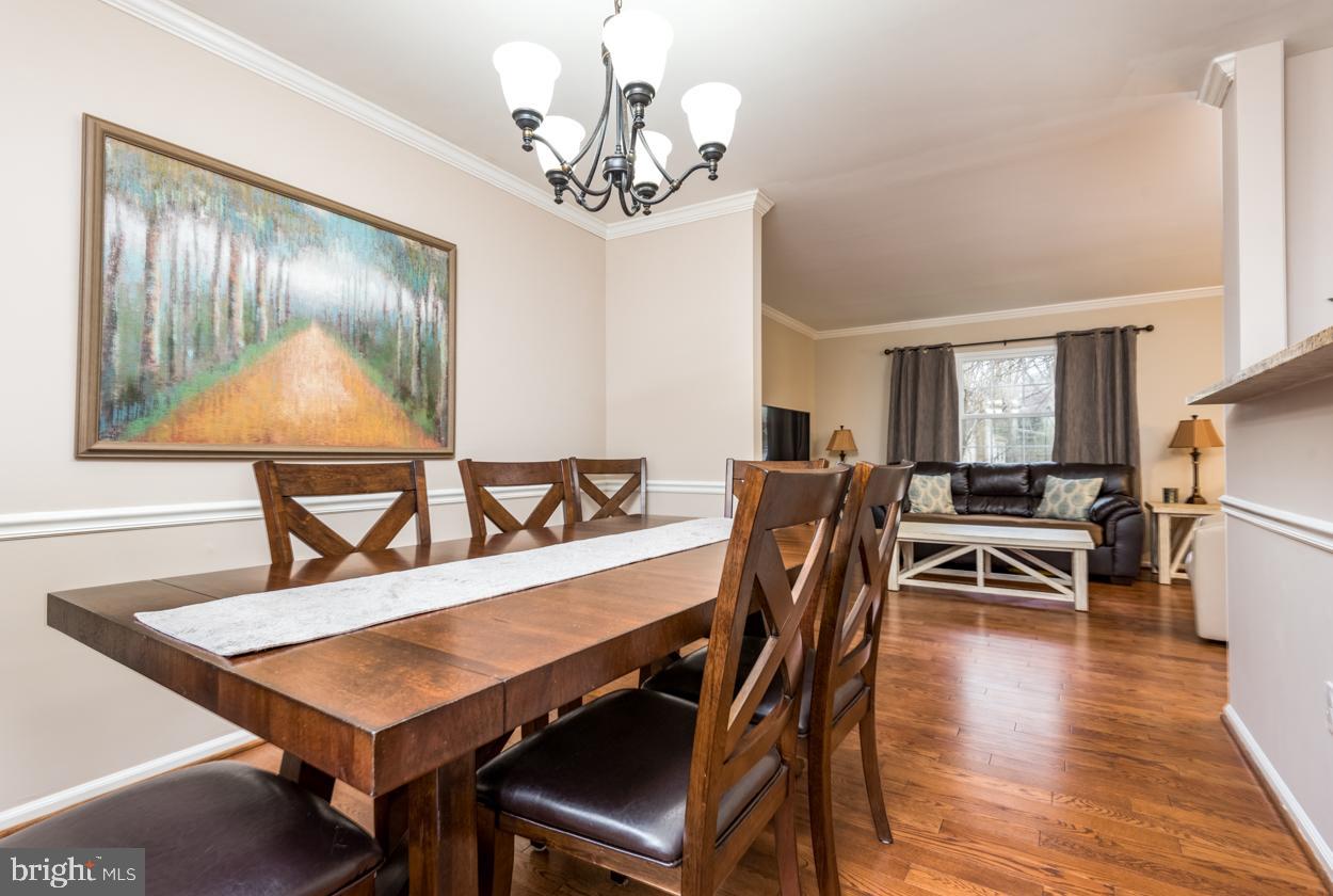 LAKE RIDGE - Residential