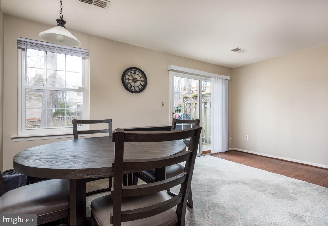 LAKE RIDGE - Residential