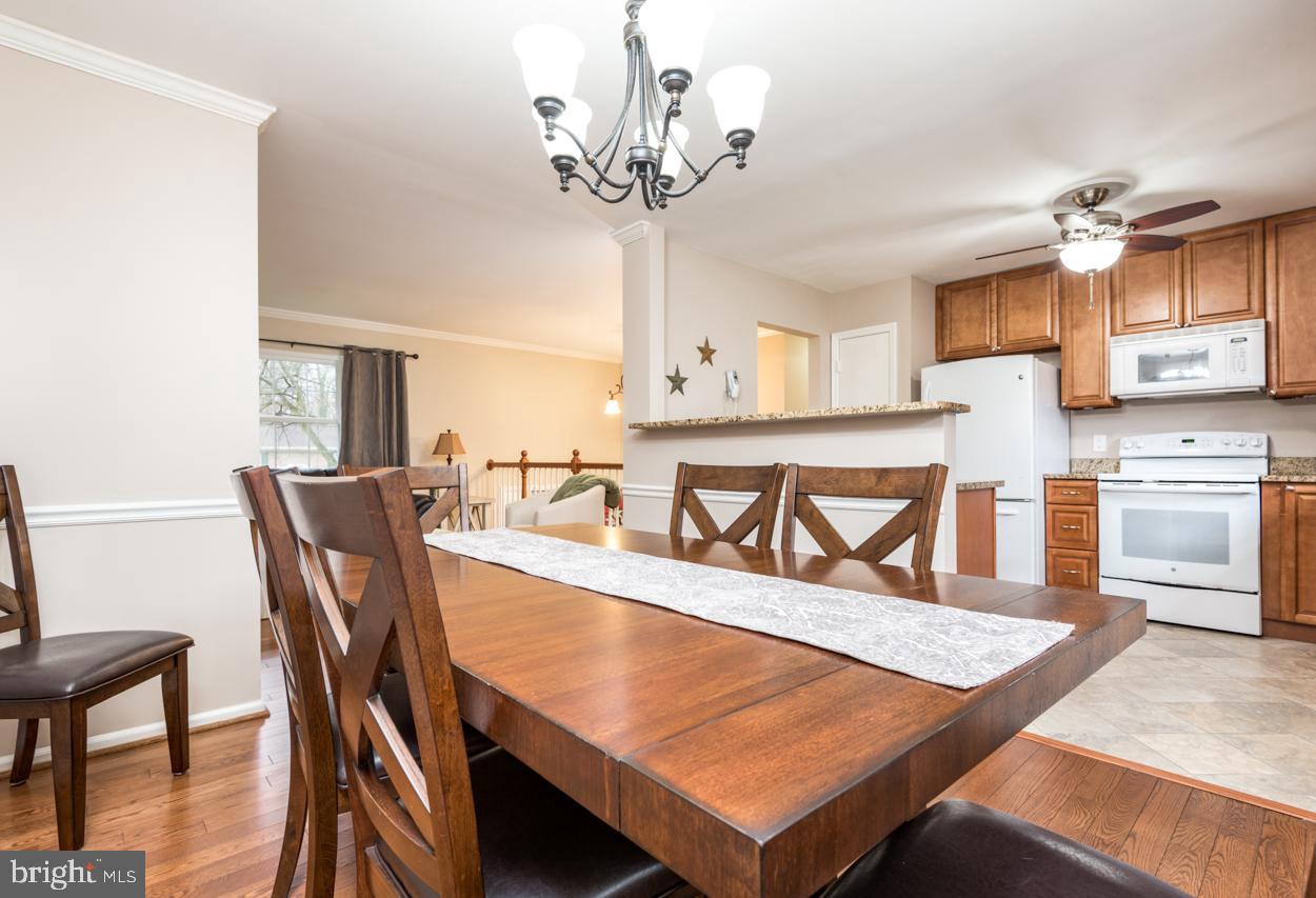 LAKE RIDGE - Residential