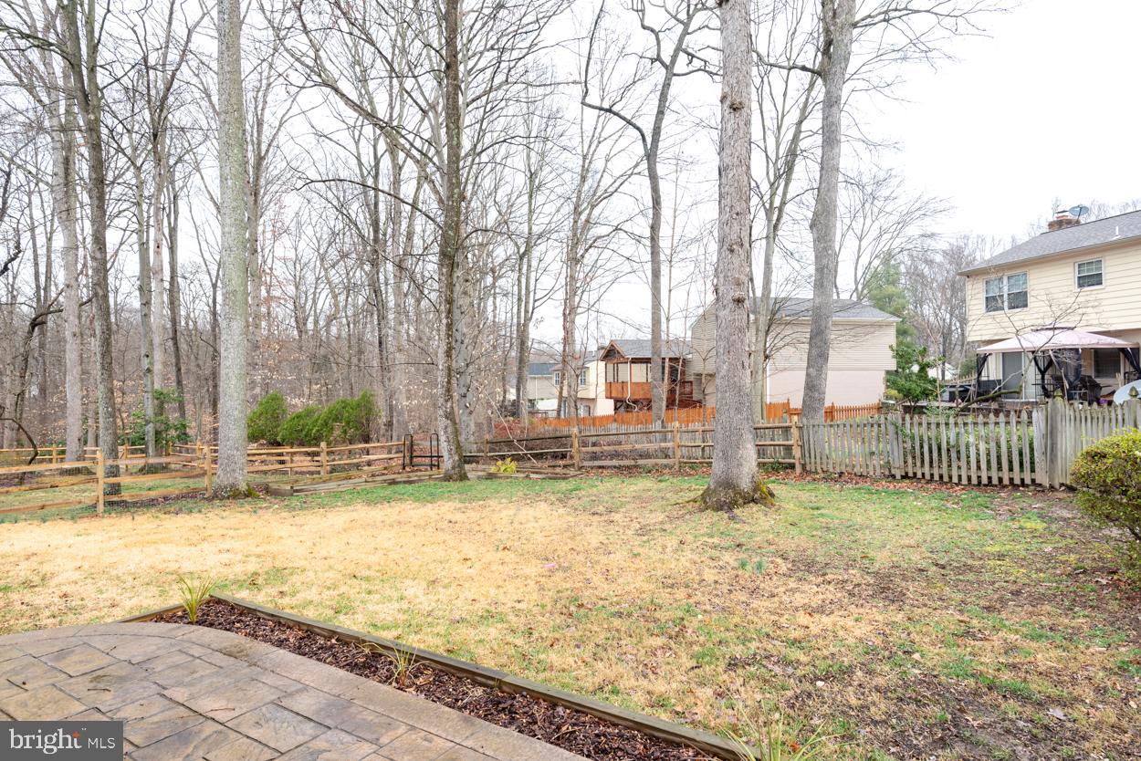 LAKE RIDGE - Residential