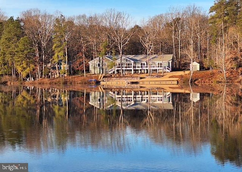 Photo of 16 Merrimac Cove, RUTHER GLEN, VA 22546 (MLS # VACV2010048)
