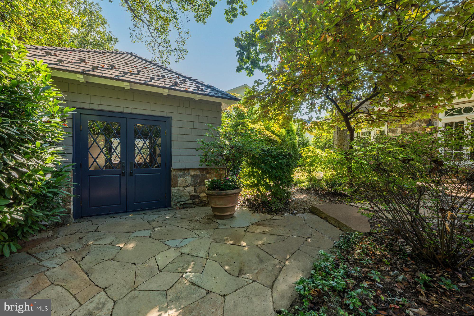 FRANKLIN PARK - Residential