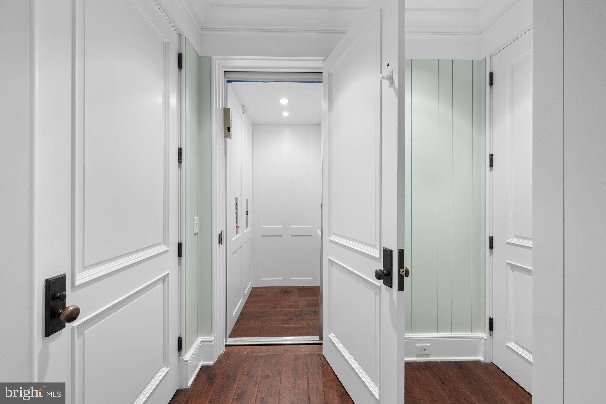 FRANKLIN PARK - Residential