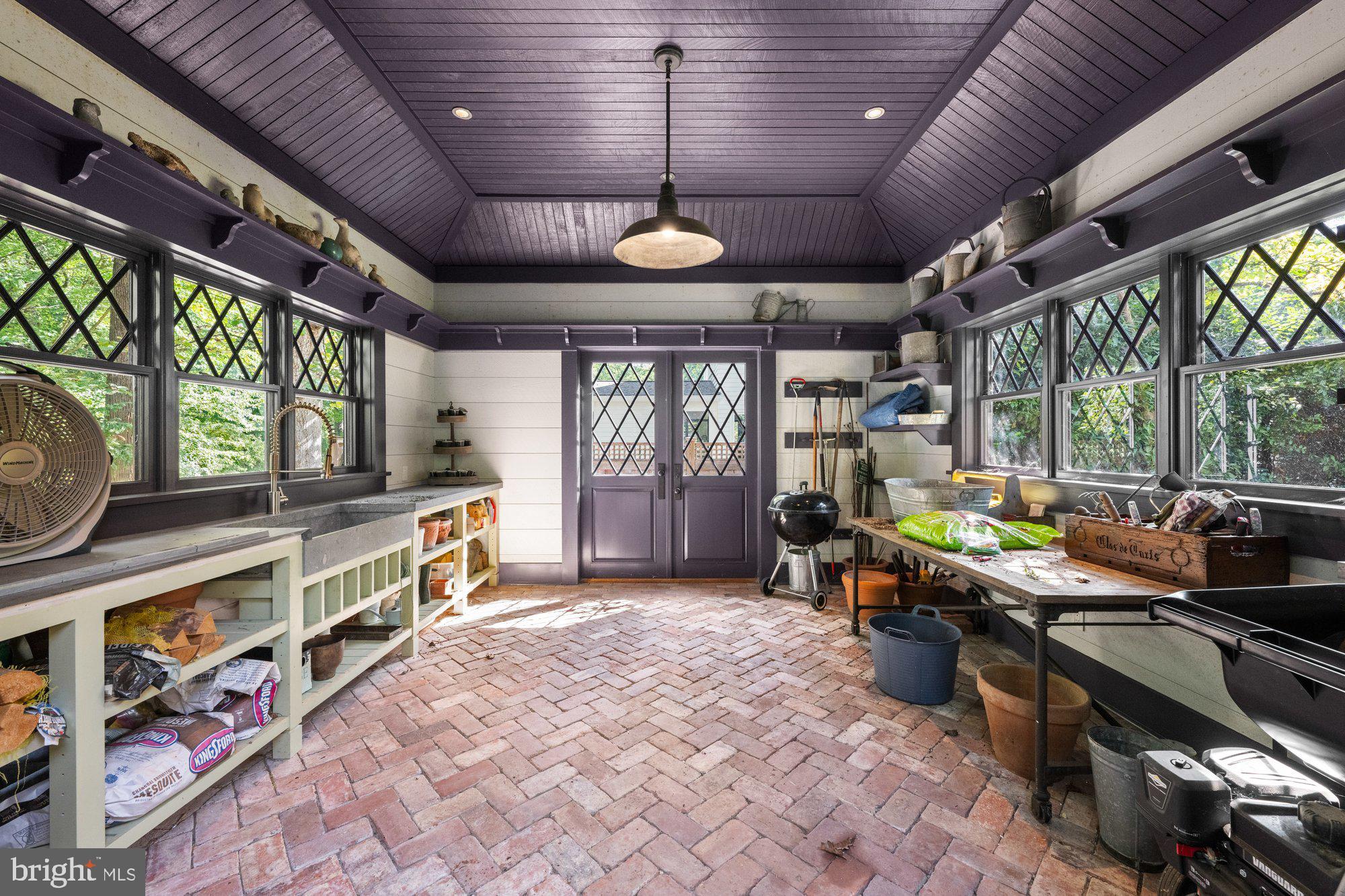 FRANKLIN PARK - Residential