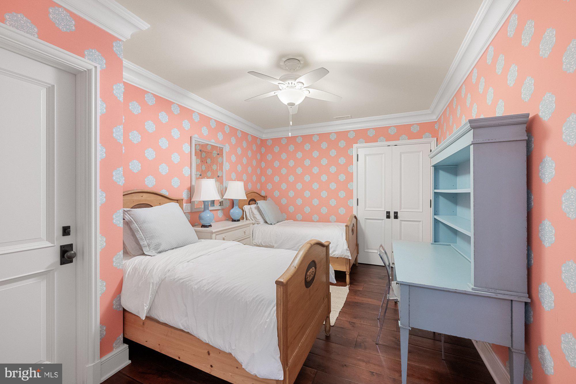 FRANKLIN PARK - Residential