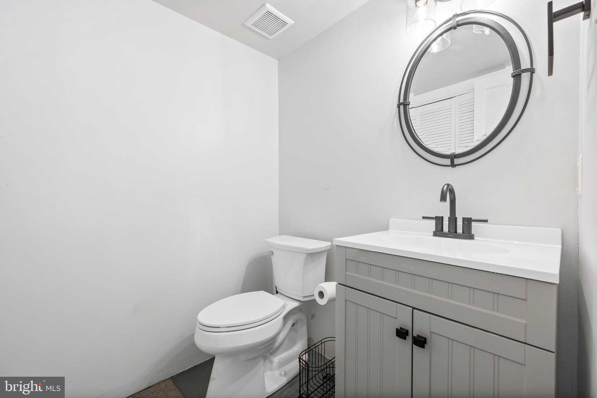 RIDGEFIELD - Residential
