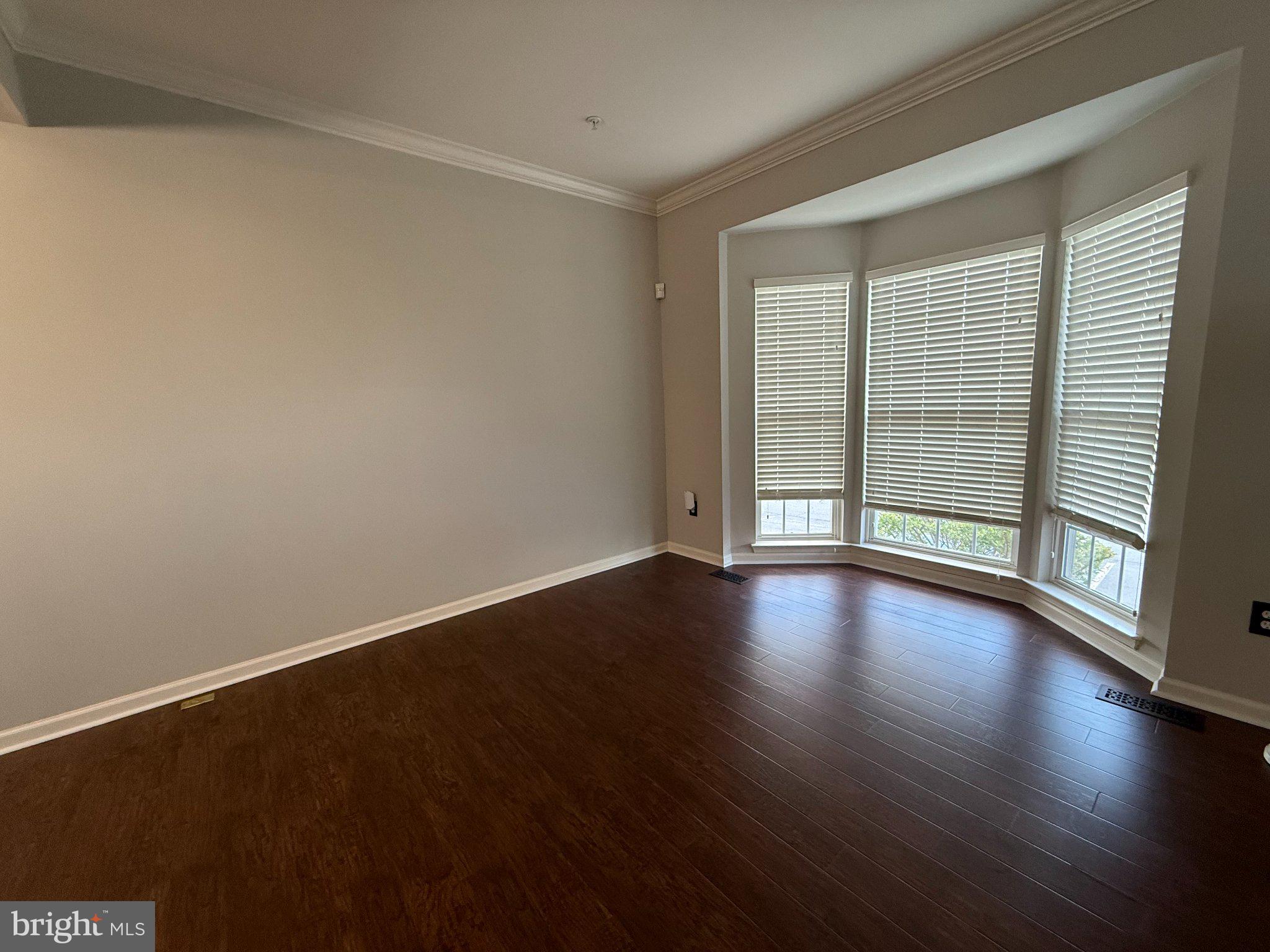 GLENBROOK - Residential