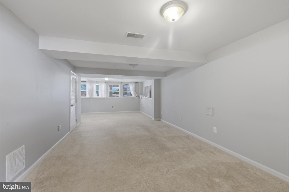 GLENBROOK - Residential