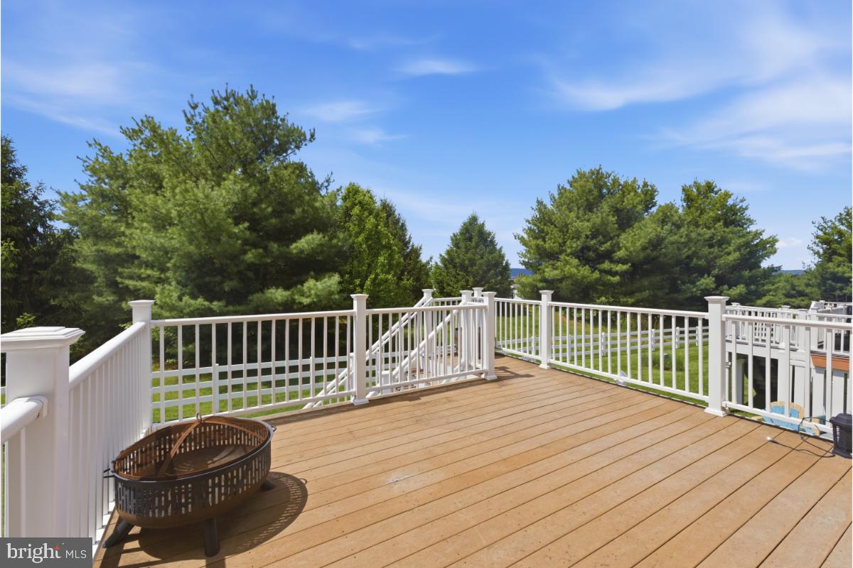 GLENBROOK - Residential
