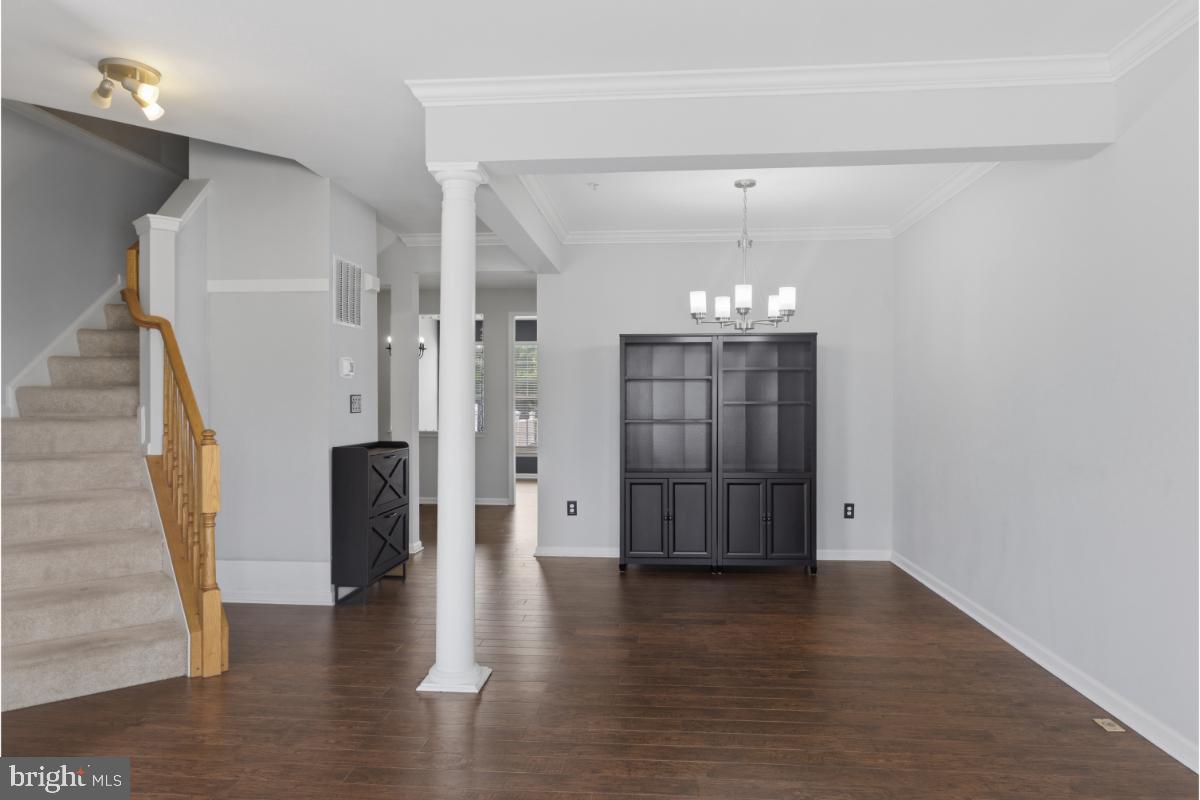 GLENBROOK - Residential
