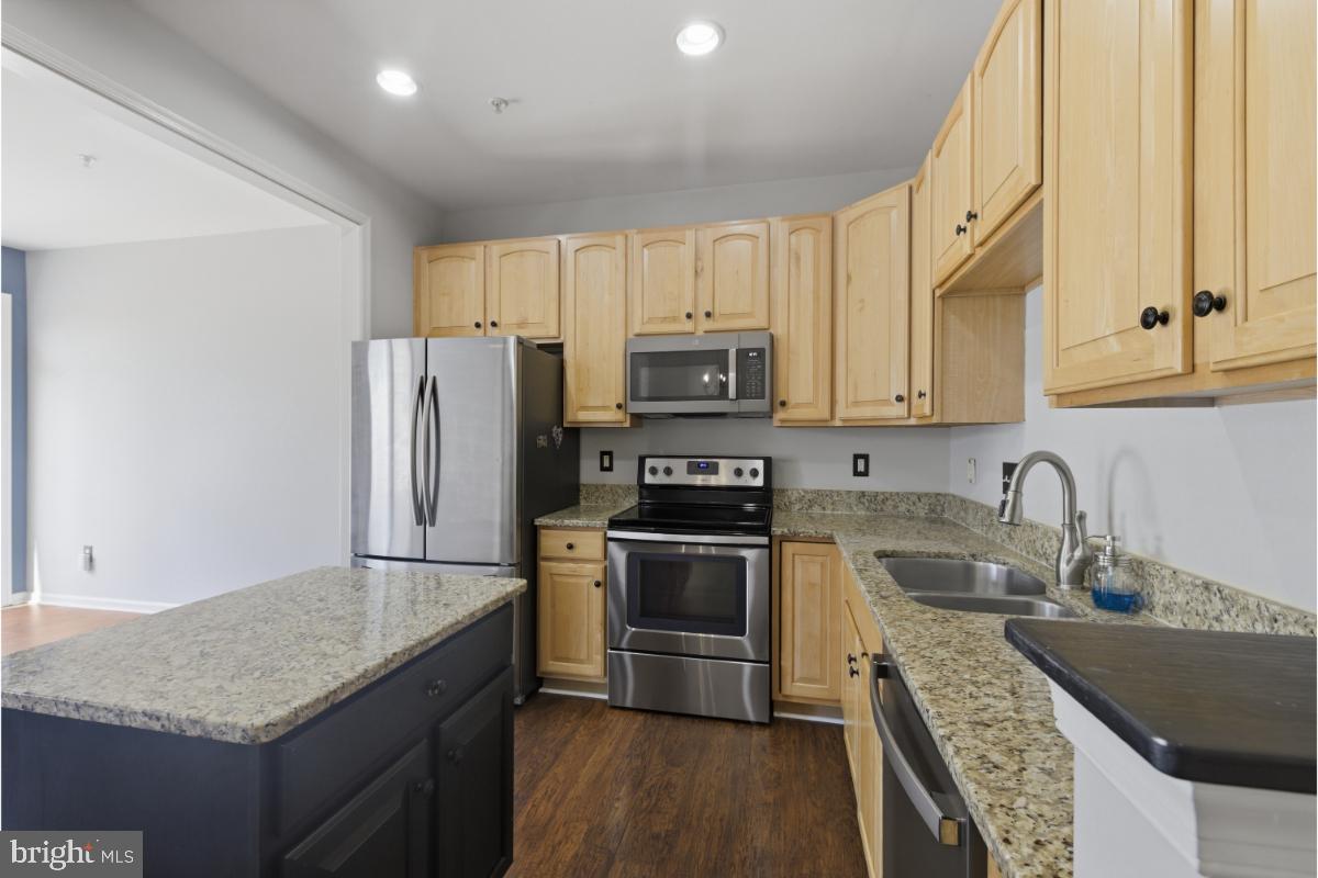 GLENBROOK - Residential