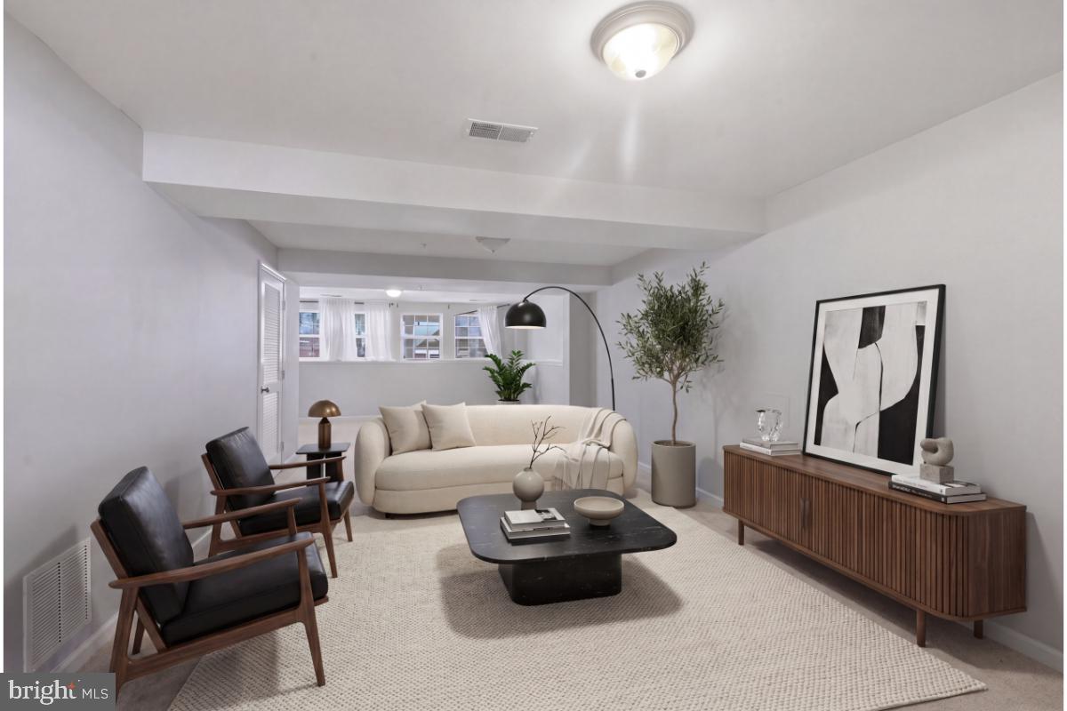 GLENBROOK - Residential
