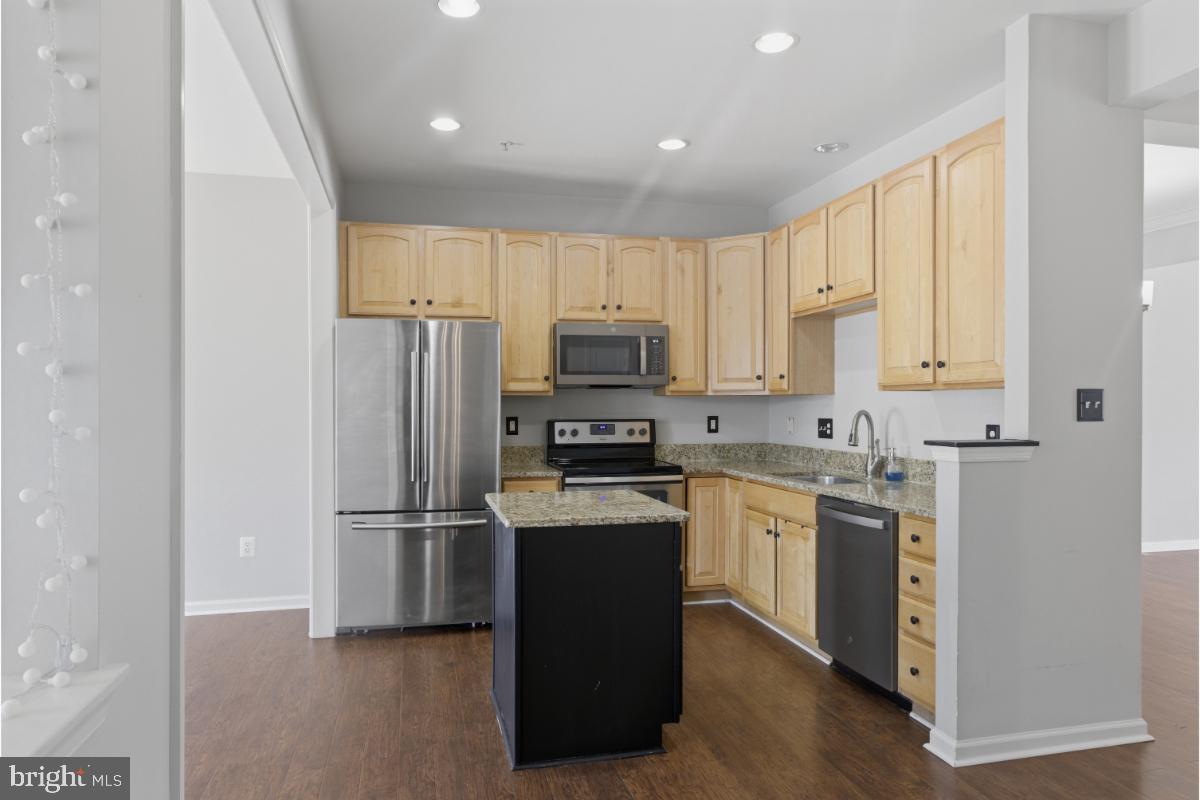 GLENBROOK - Residential