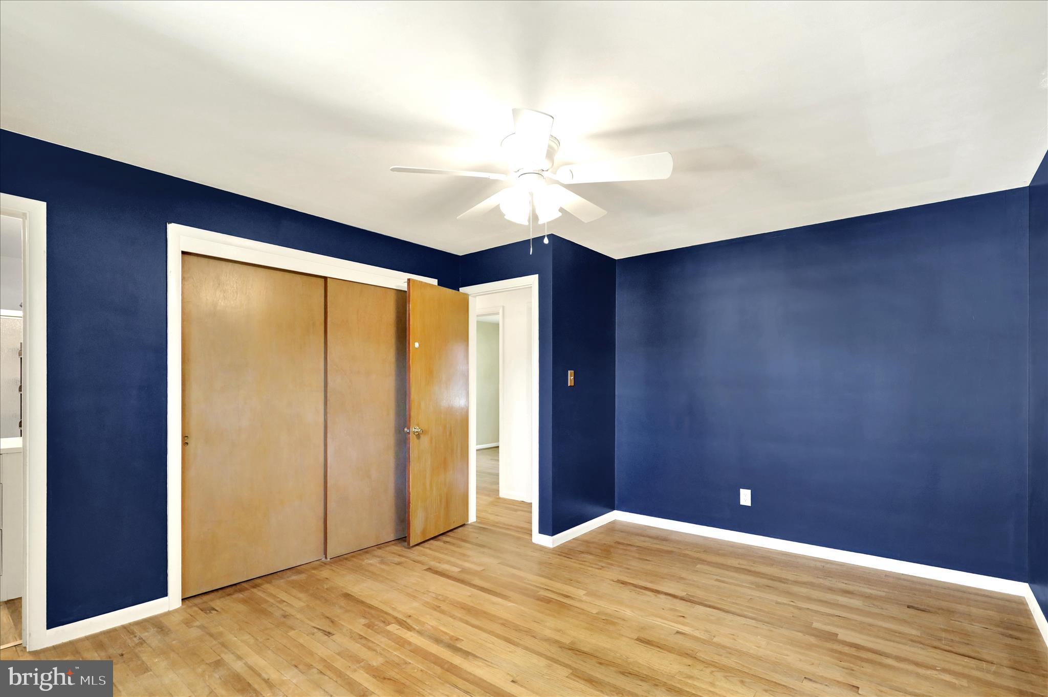 CRESTWOOD - Residential